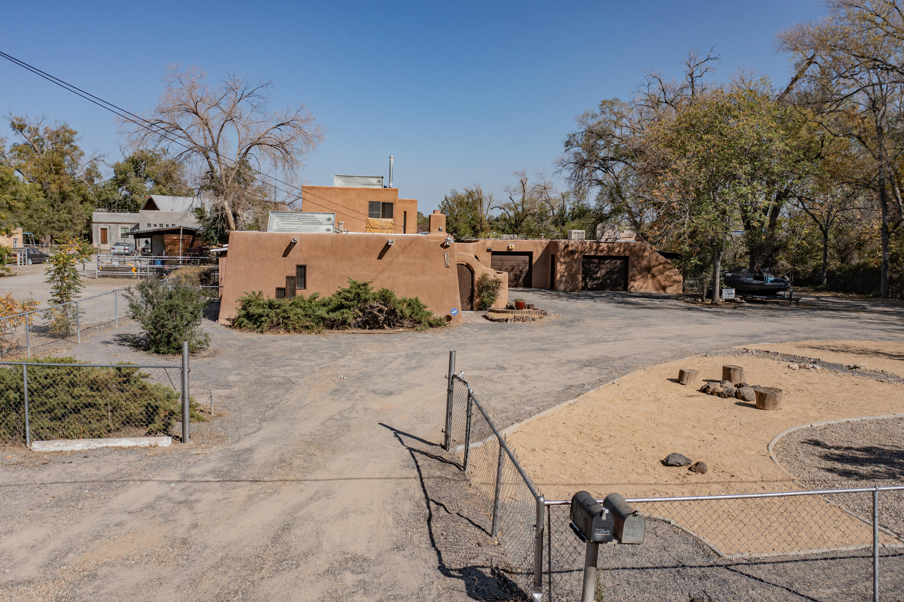 225 A Willow Road NW