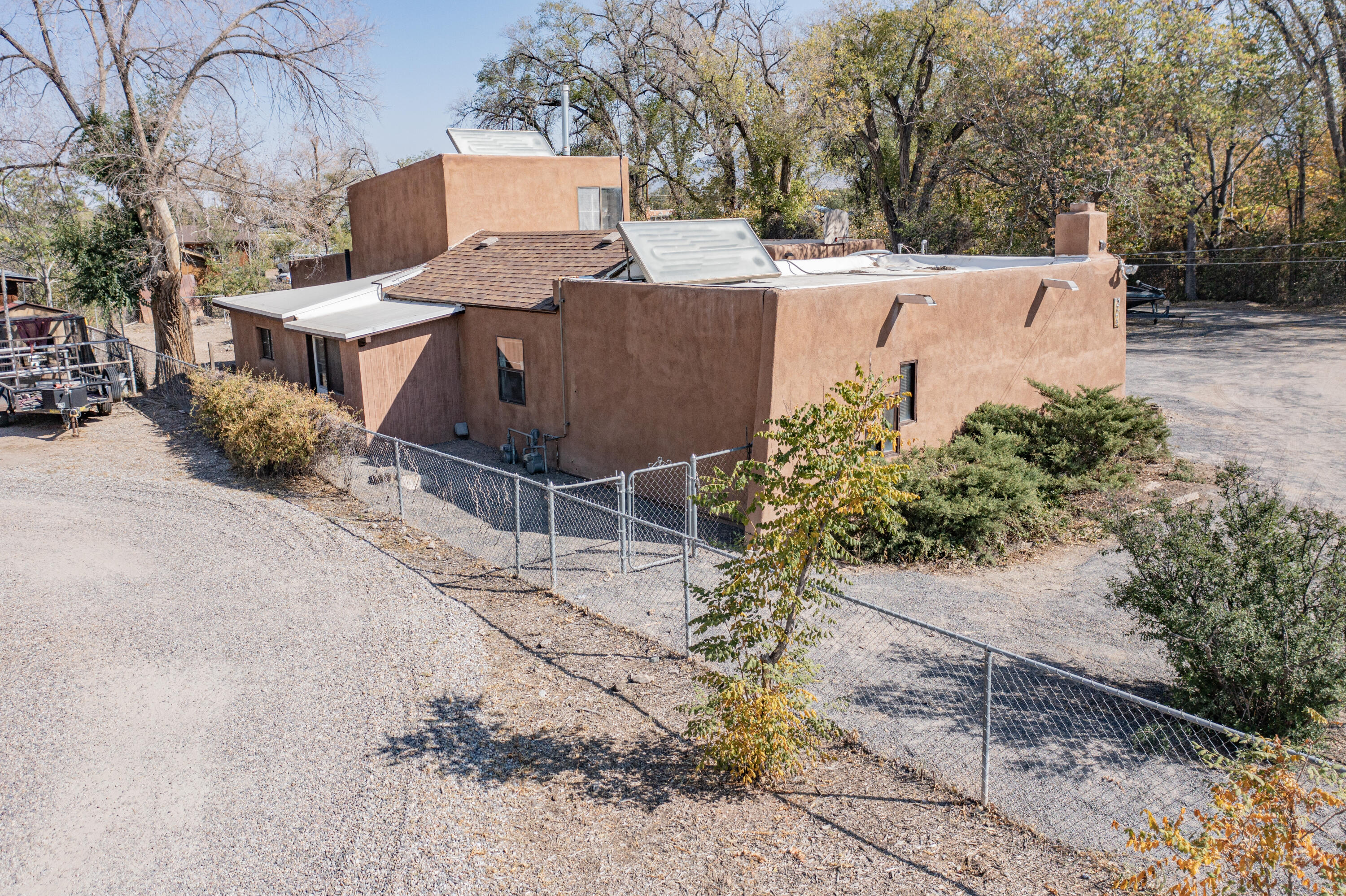 225 A Willow Road NW