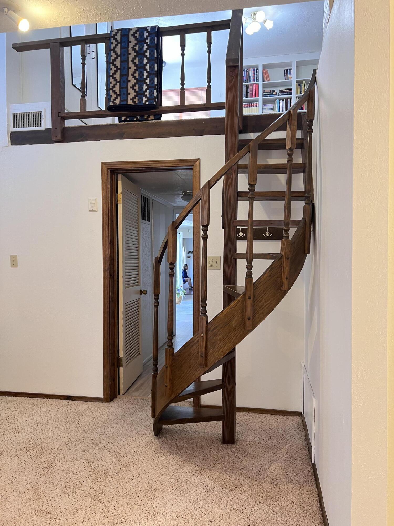 225 A Willow Road NW