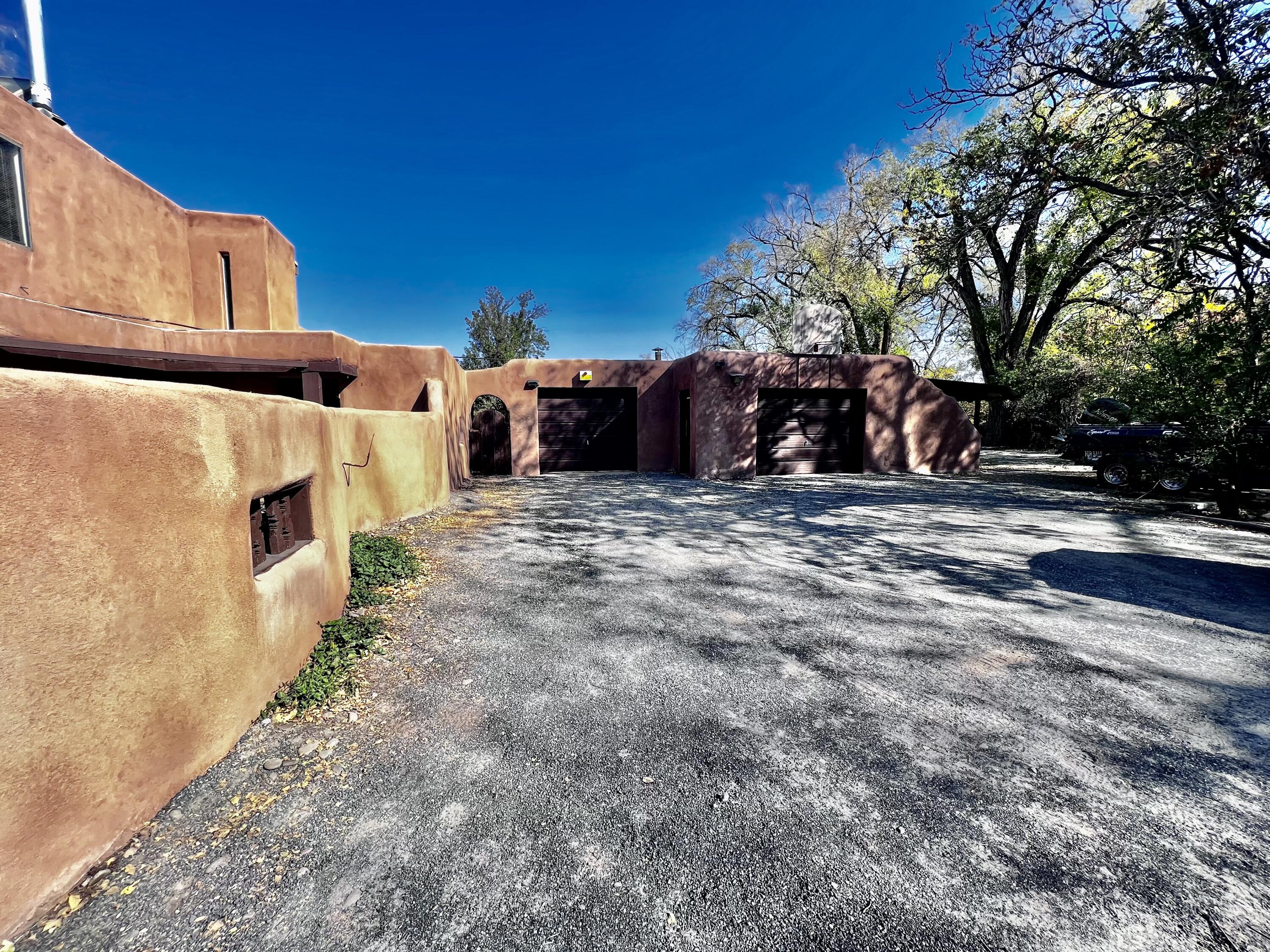 225 A Willow Road NW