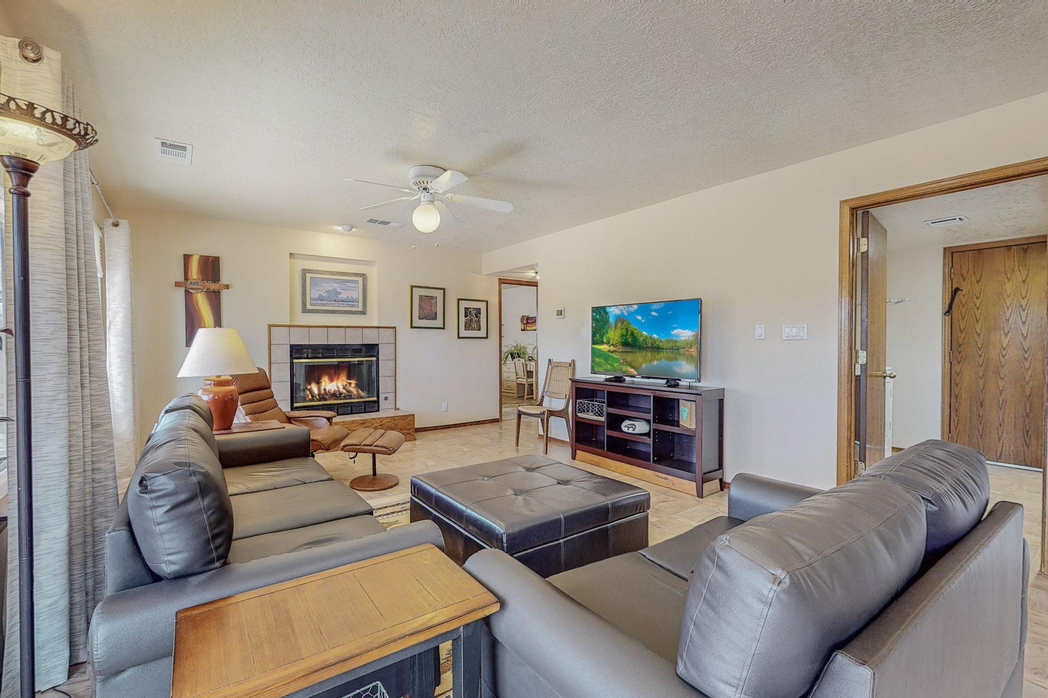 10520 Calle Sombra NW