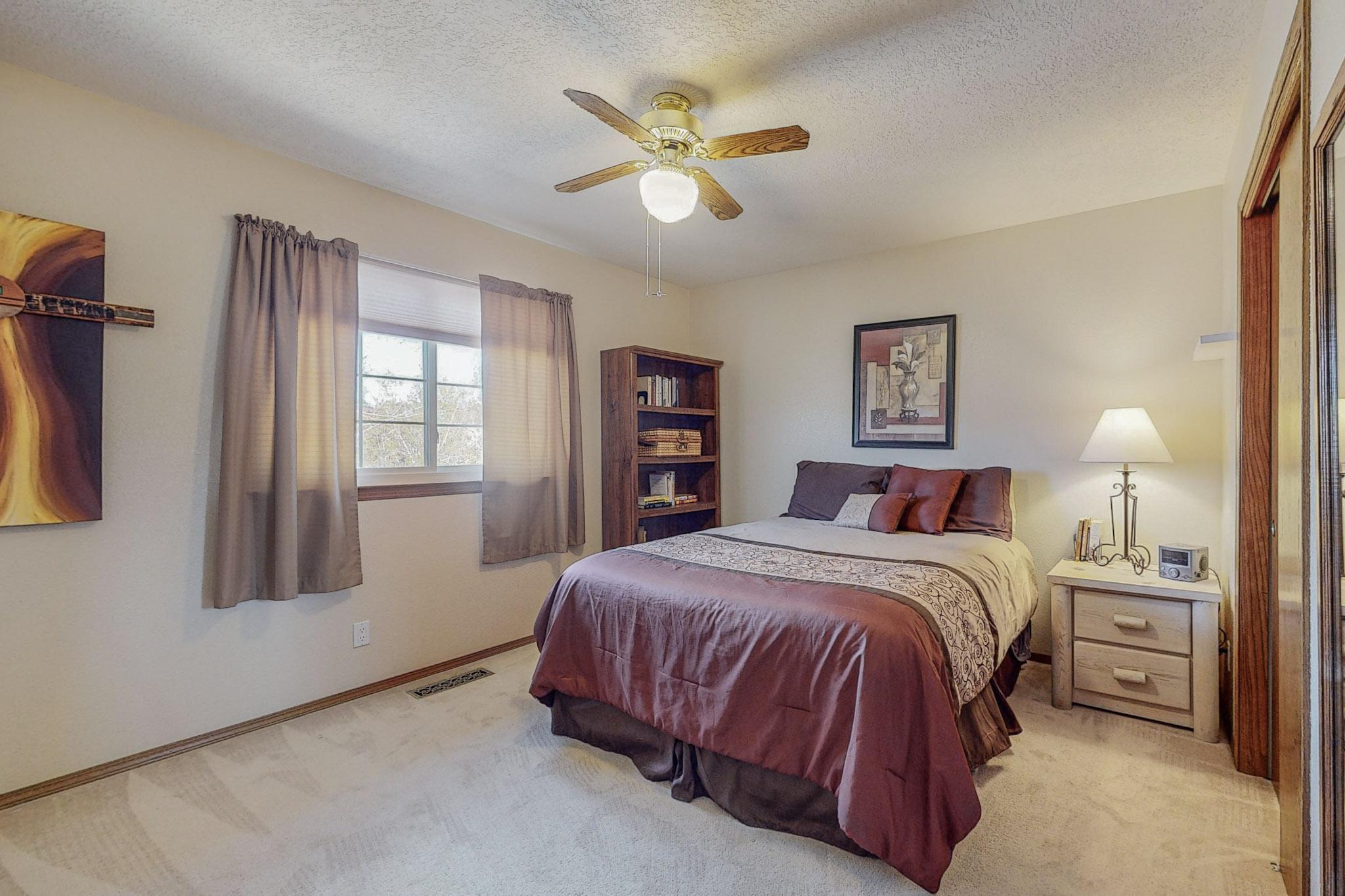 10520 Calle Sombra NW