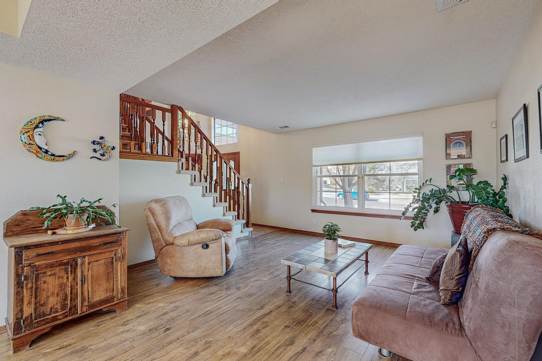 10520 Calle Sombra NW