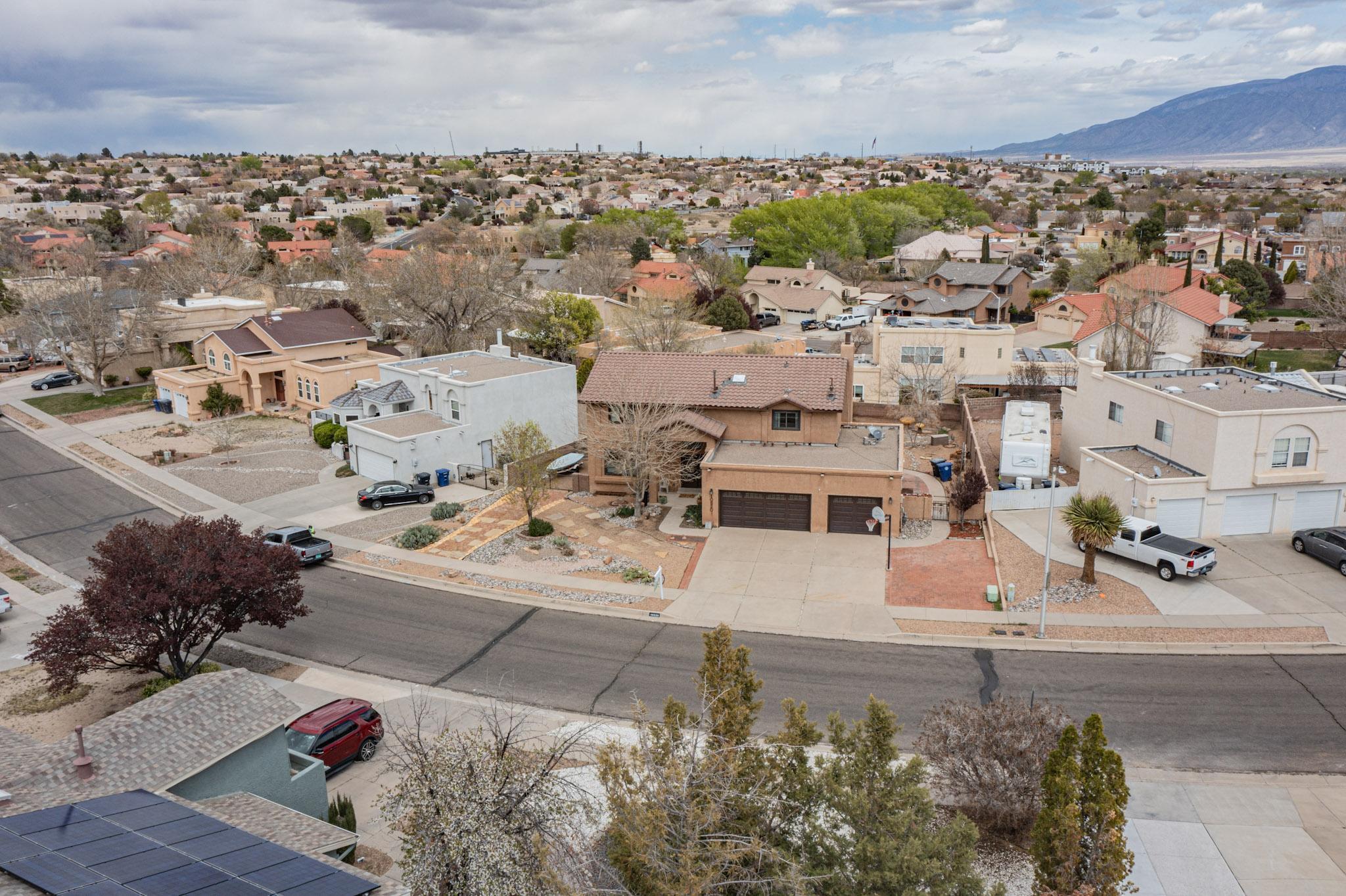 10520 Calle Sombra NW