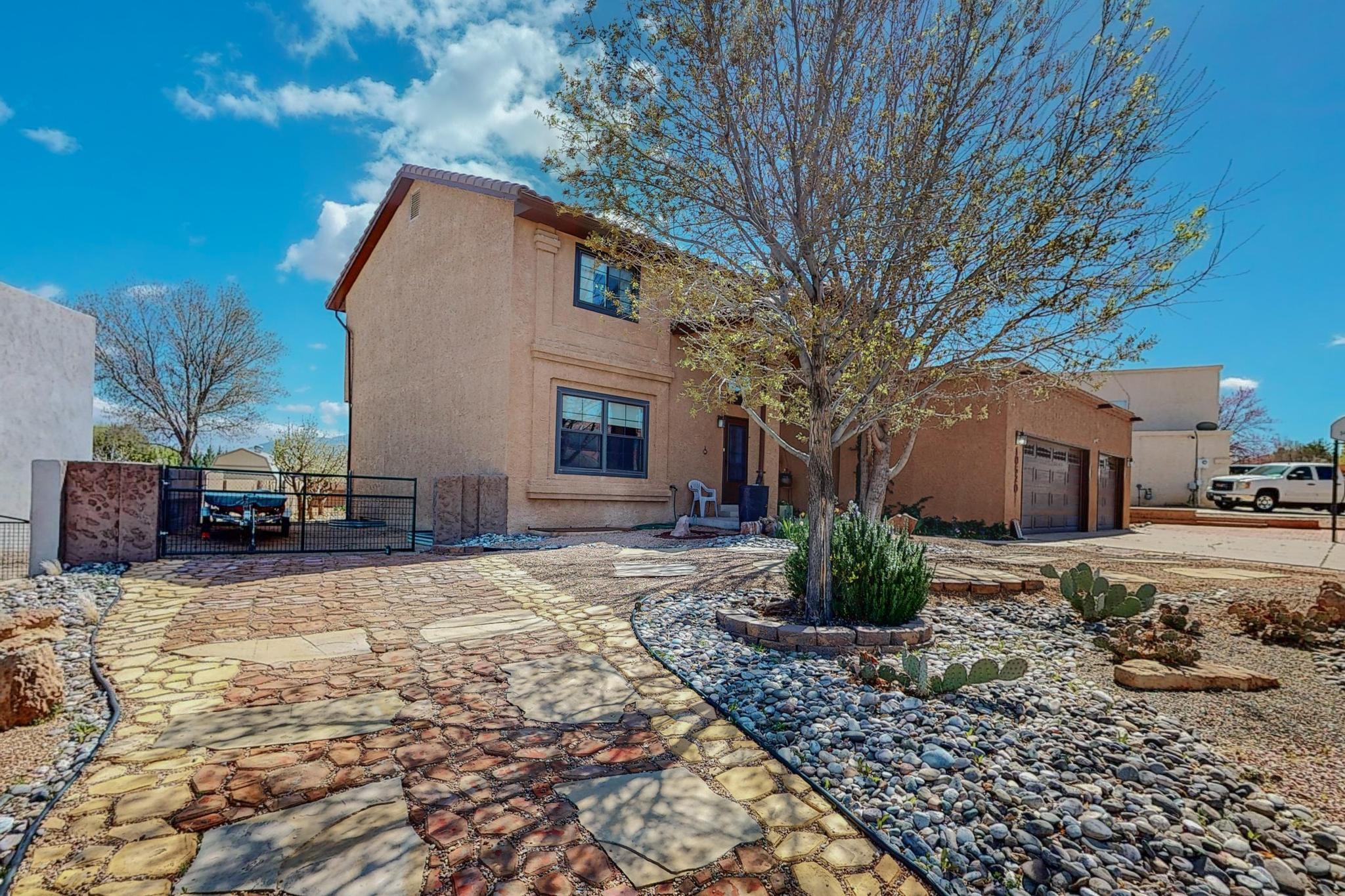 10520 Calle Sombra NW