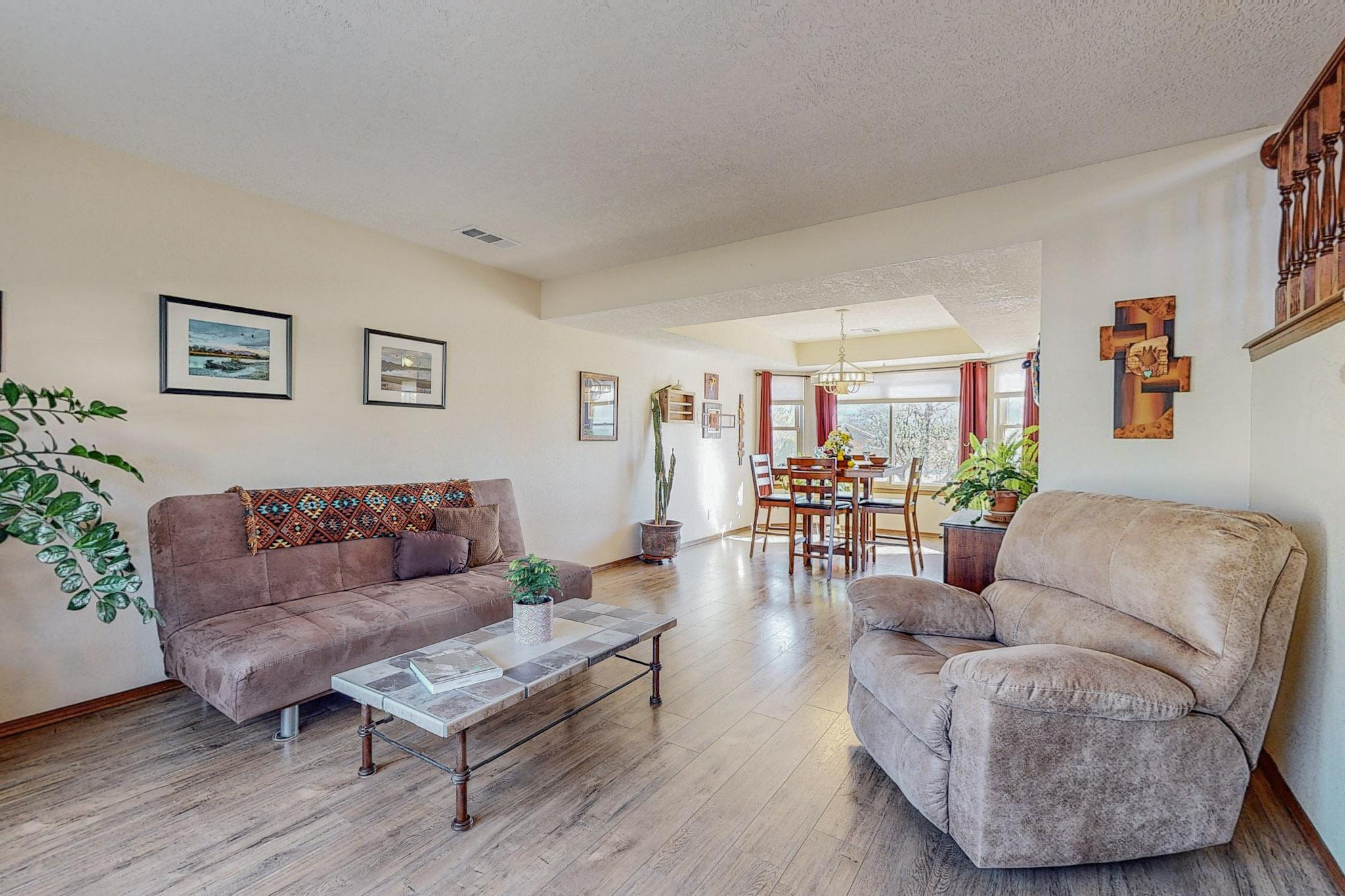 10520 Calle Sombra NW