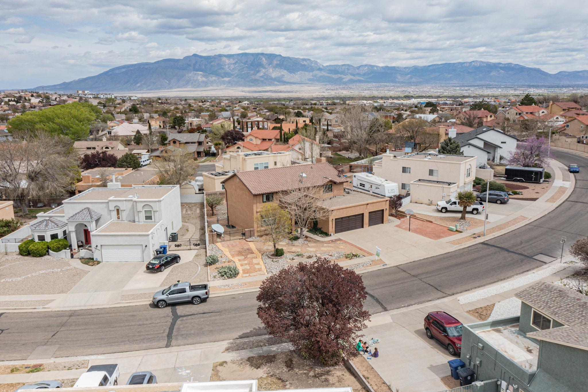 10520 Calle Sombra NW