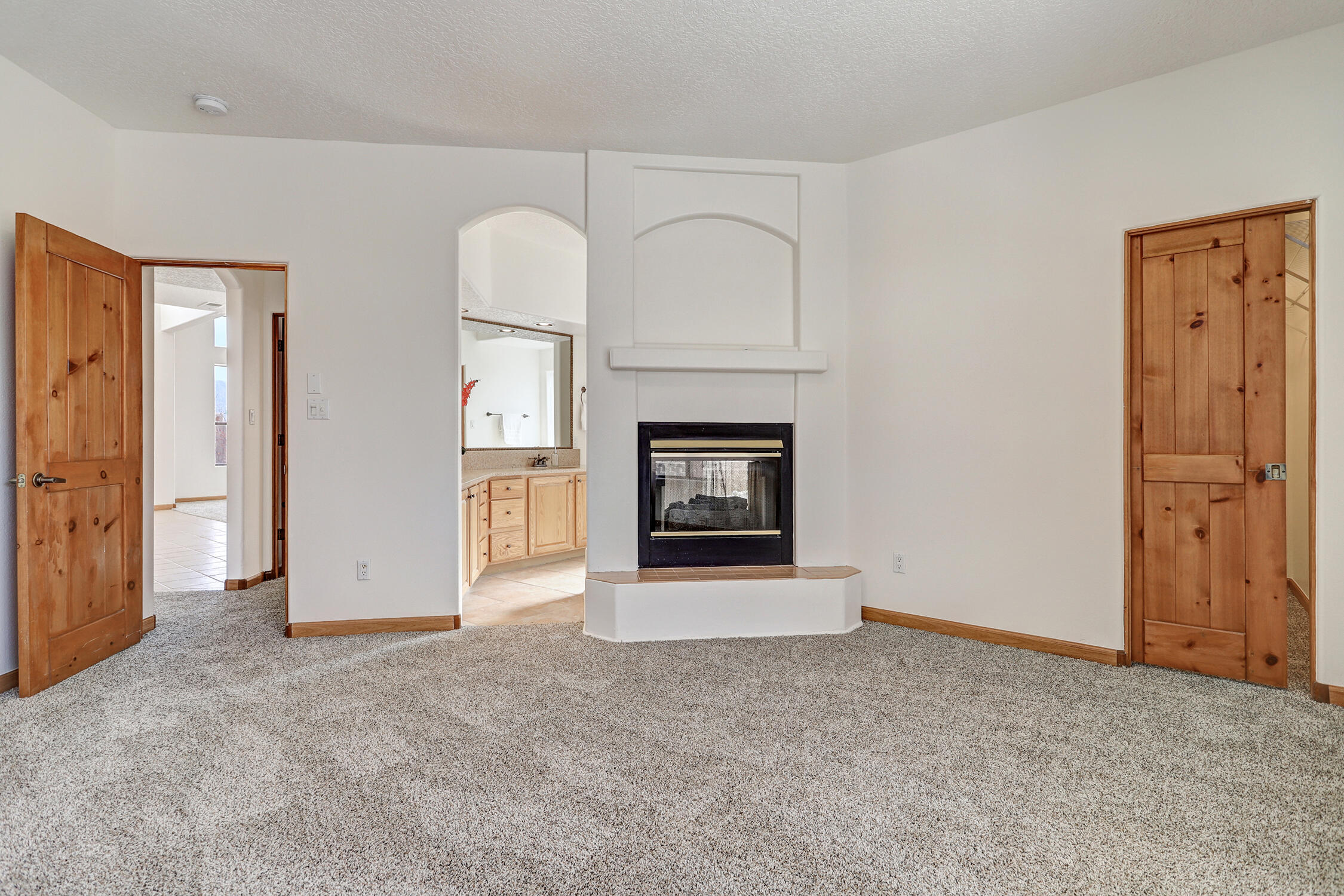 10501 Sorrento Drive NW