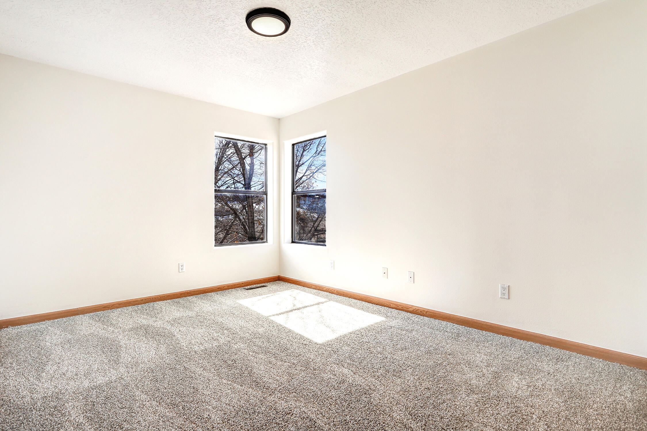 10501 Sorrento Drive NW