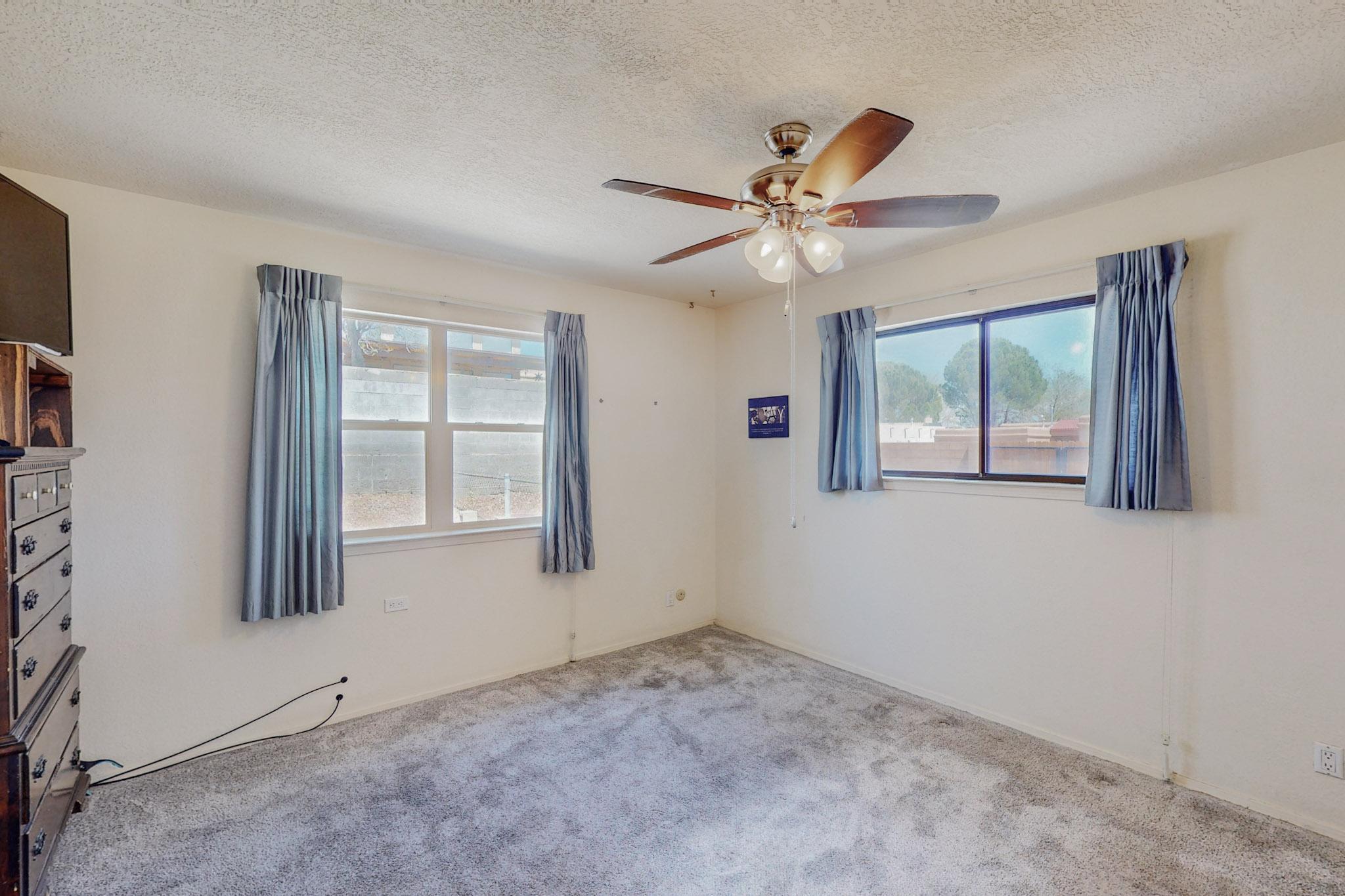 7831 Wagon Mound Court NW