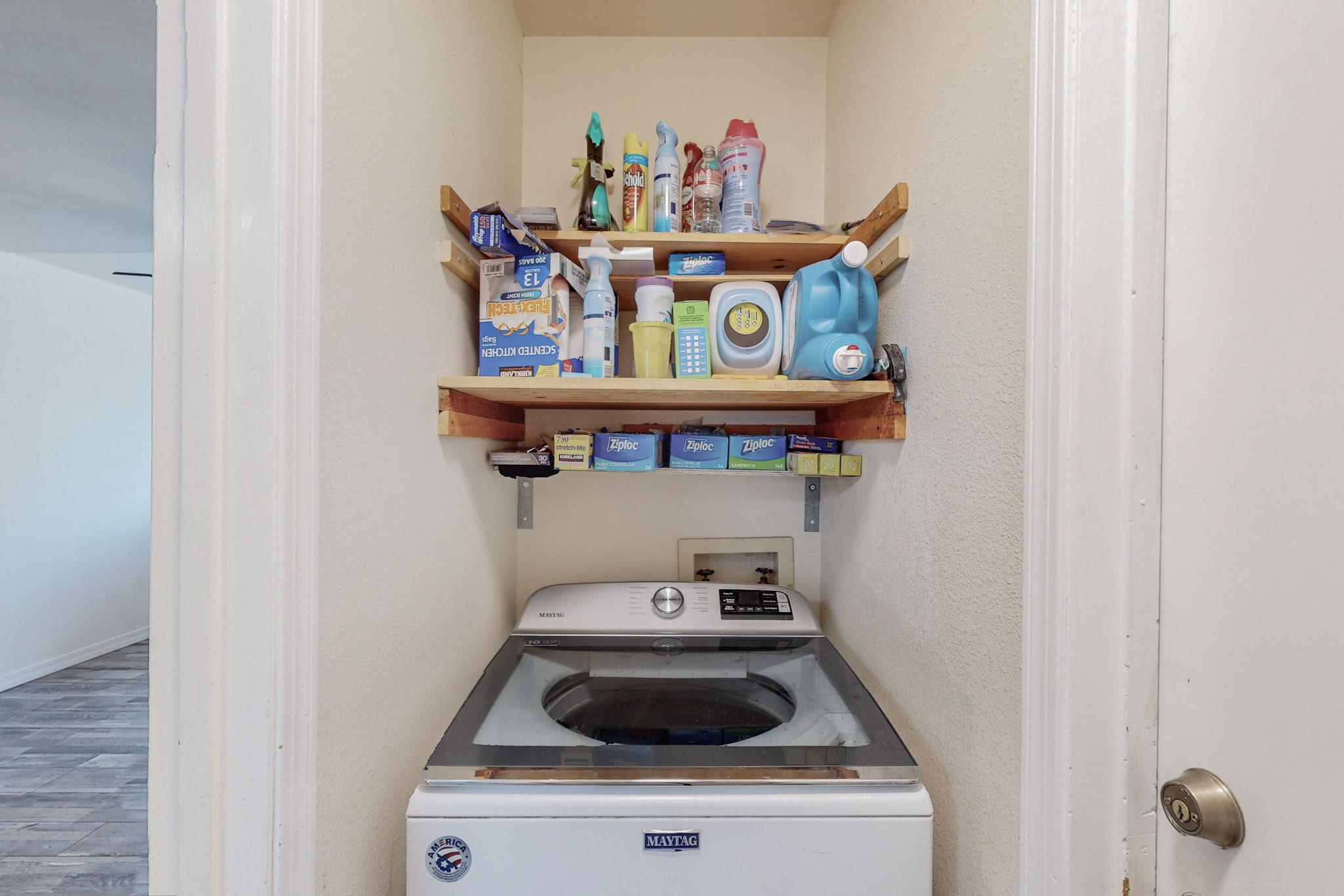 7831 Wagon Mound Court NW