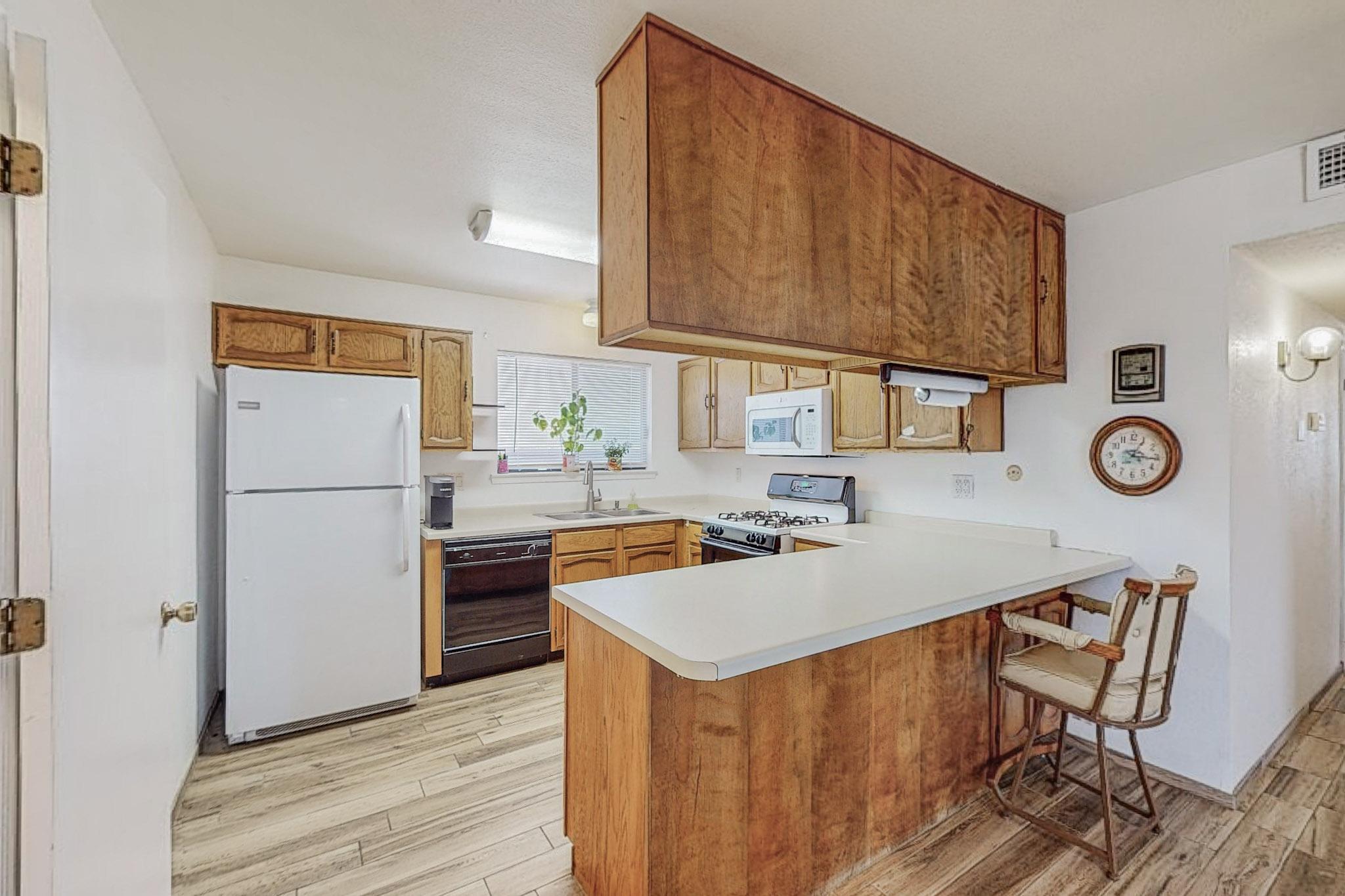 7831 Wagon Mound Court NW