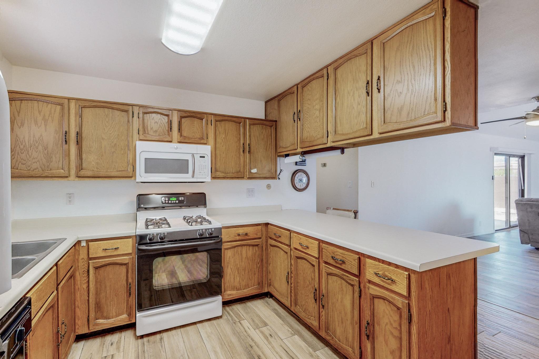 7831 Wagon Mound Court NW