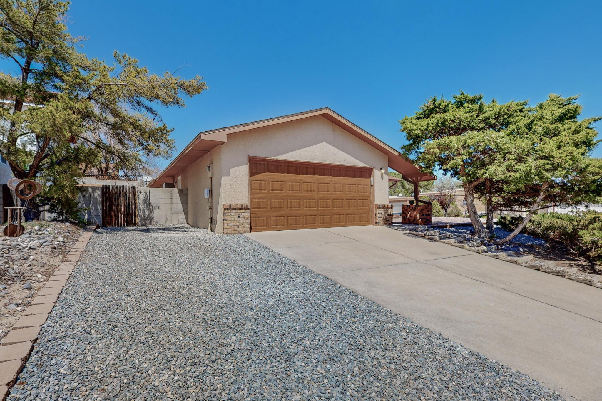 7831 Wagon Mound Court NW