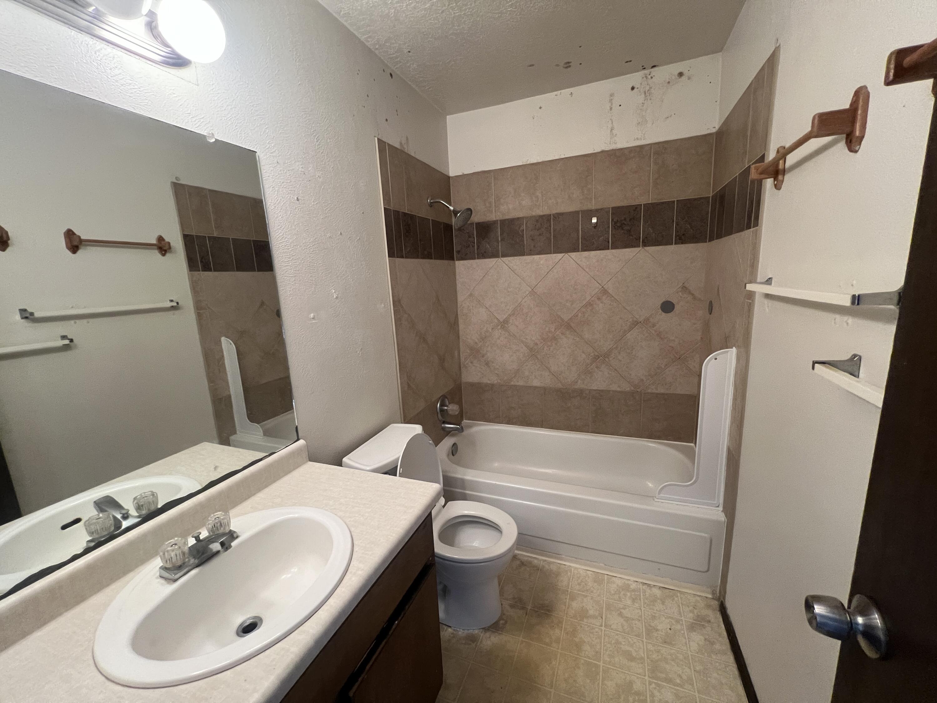 2826 Prenda De Oro Drive NW