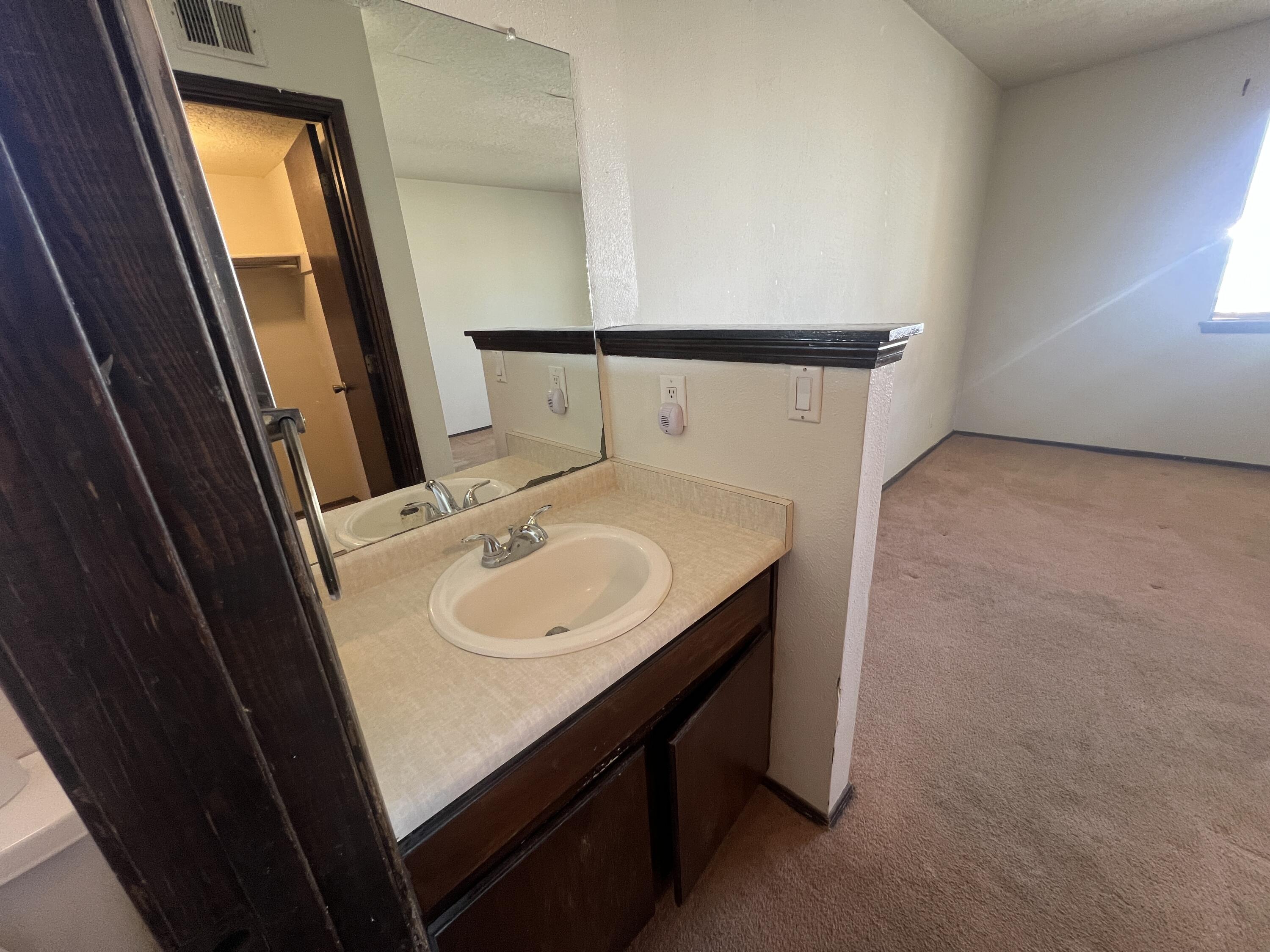 2826 Prenda De Oro Drive NW