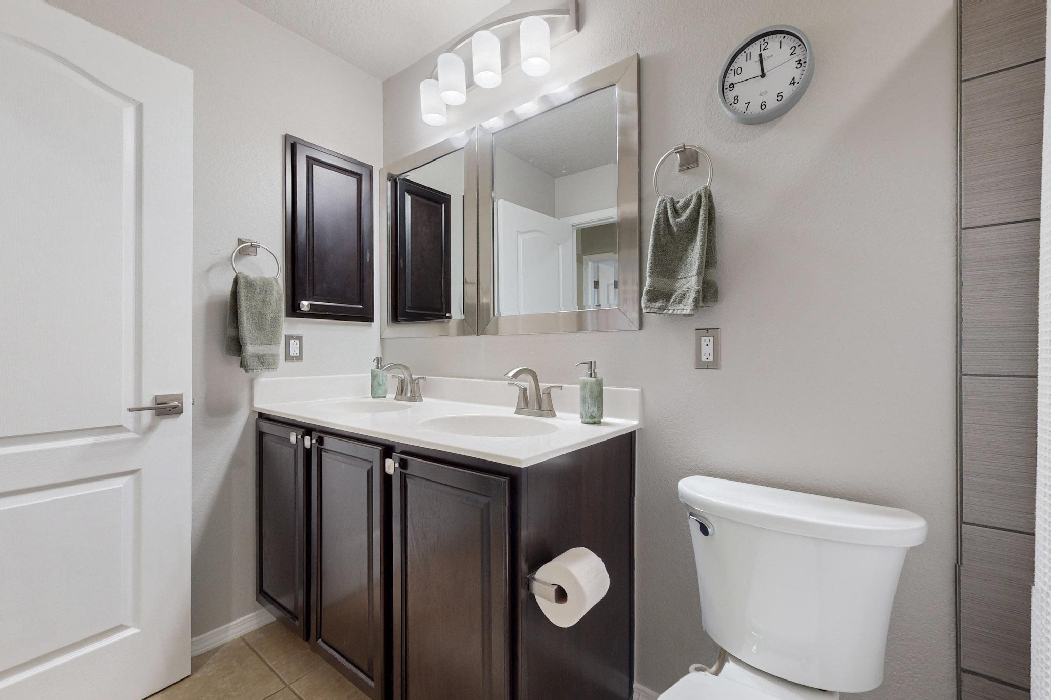 502 Palo Alto Drive NE