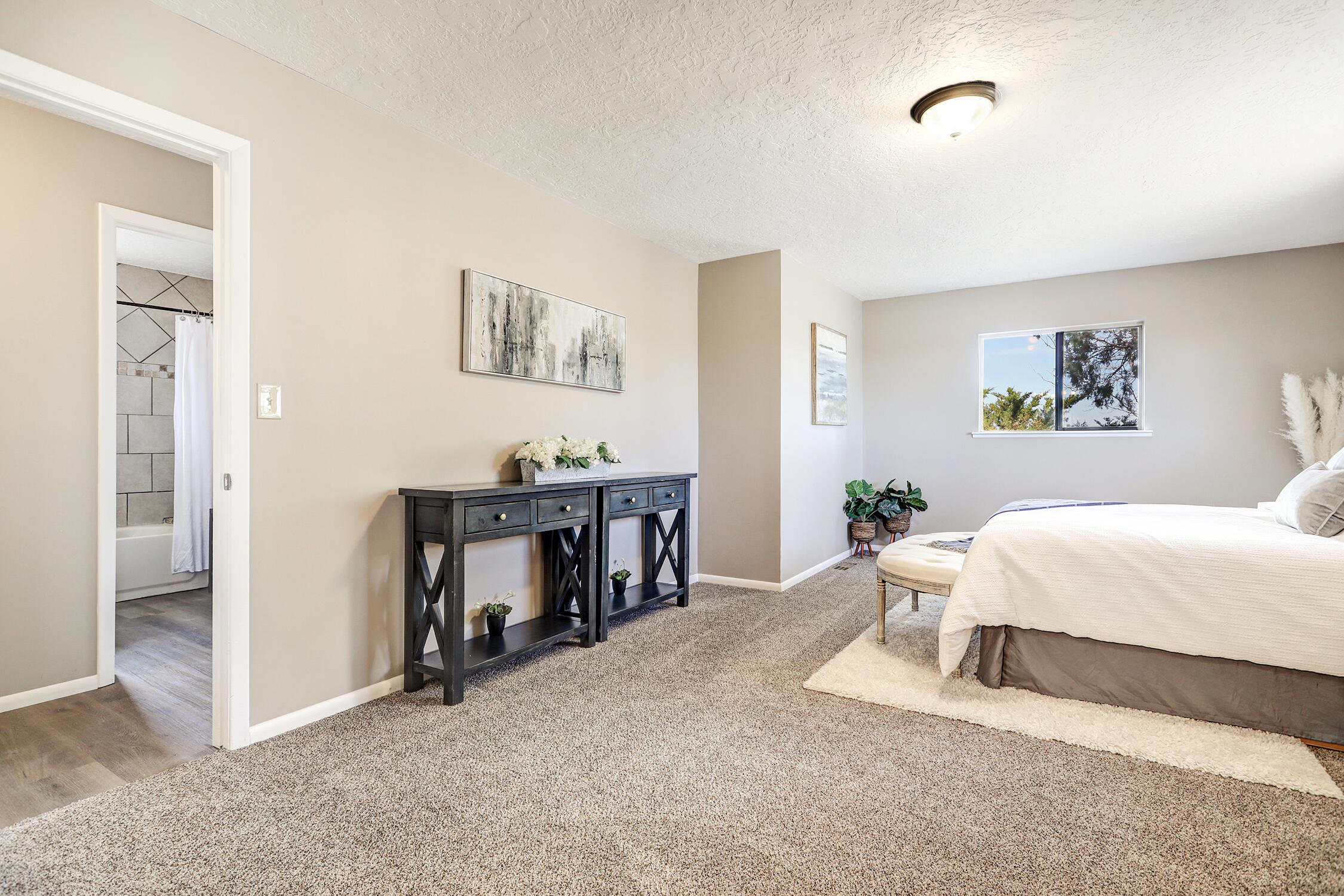 3415 E Martinez Road