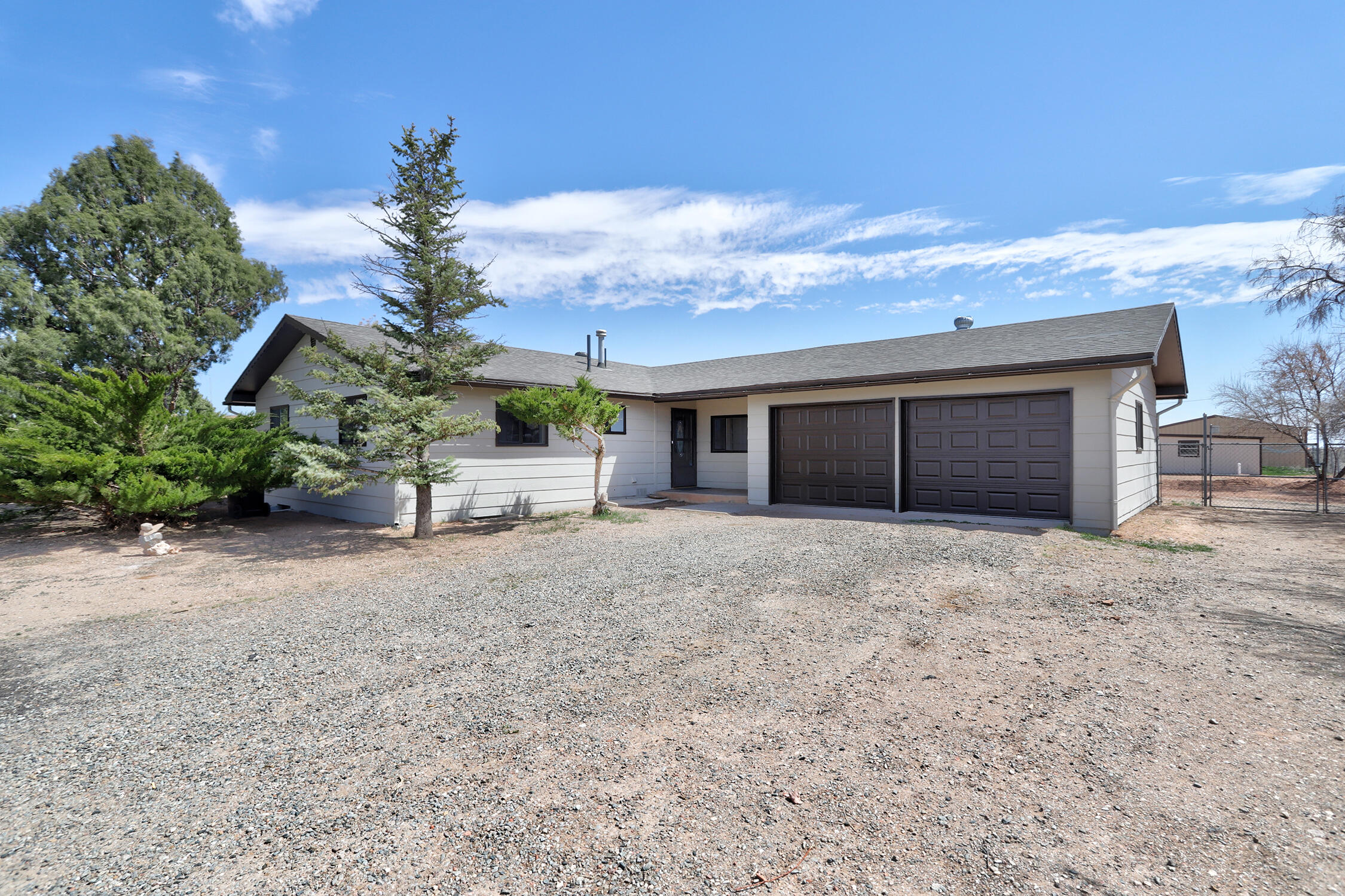 3415 E Martinez Road