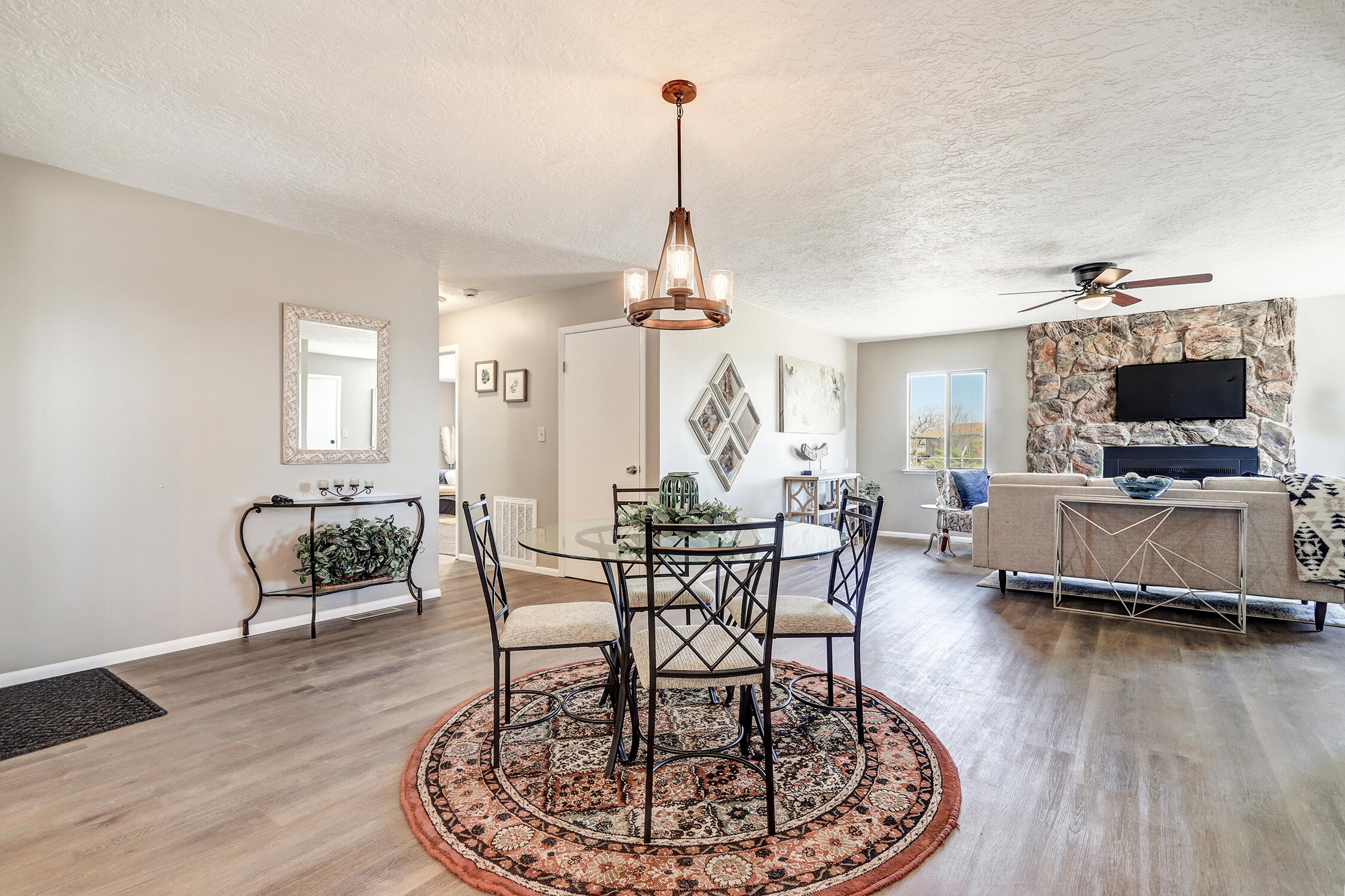 3415 E Martinez Road