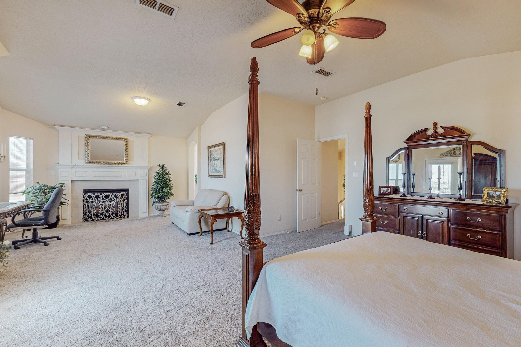 4236 Ridgerunner Road NW