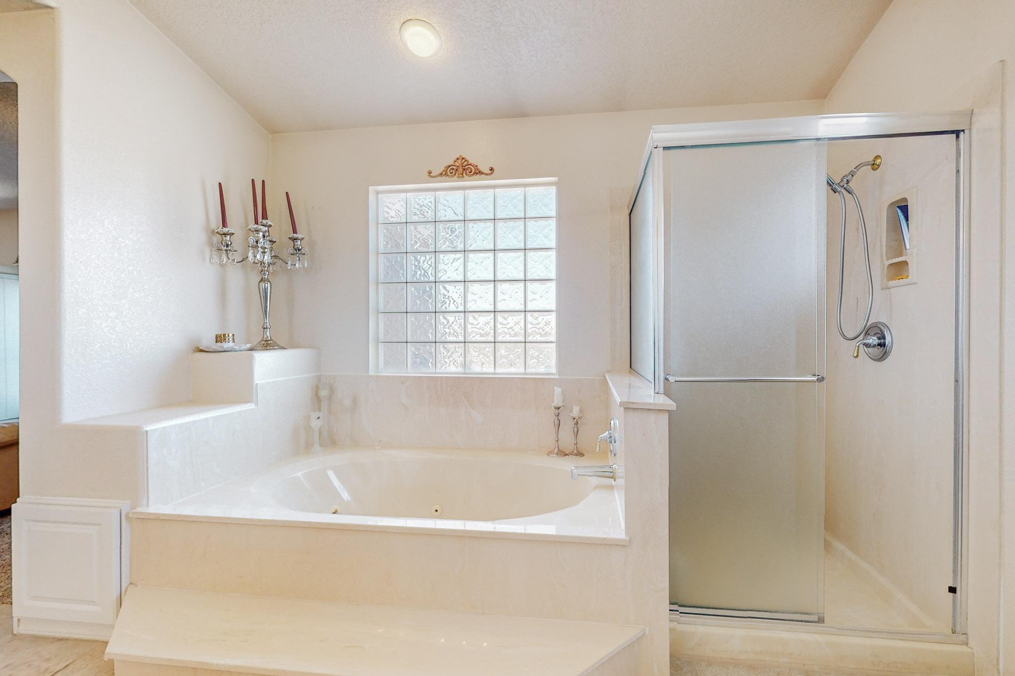 4236 Ridgerunner Road NW