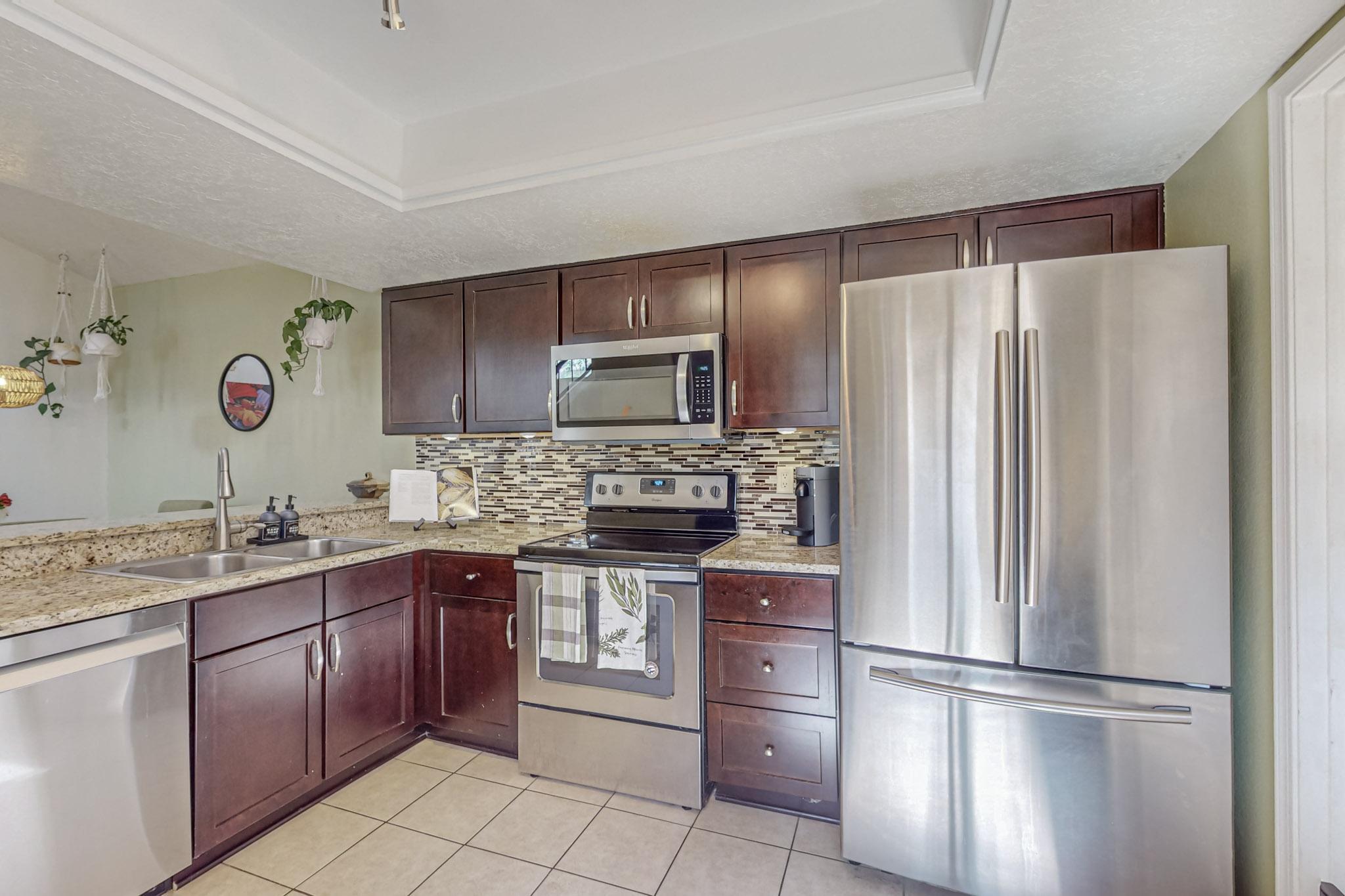 10215 Oso Grande Road NE