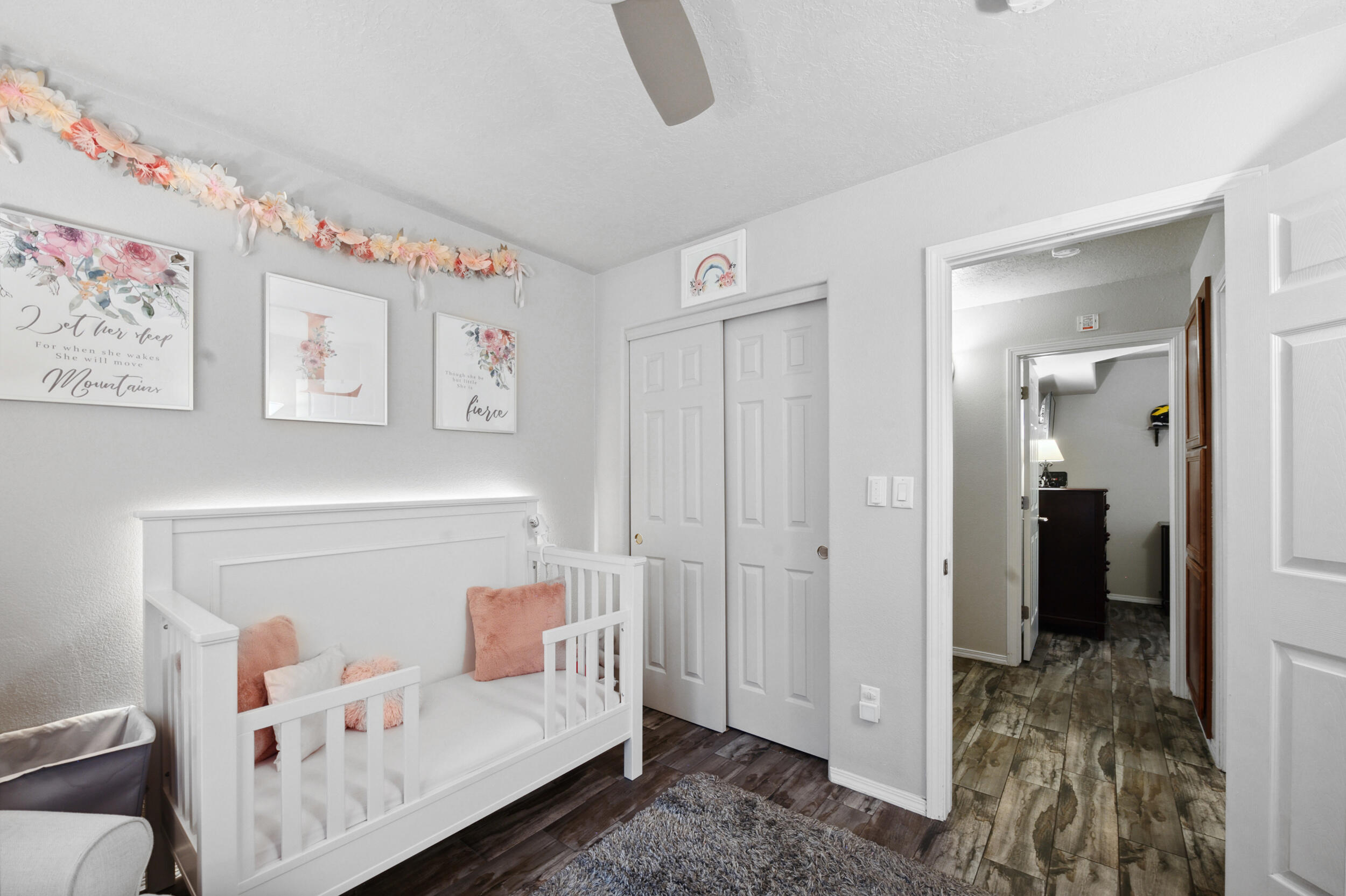 7719 Calle Paraiso NE