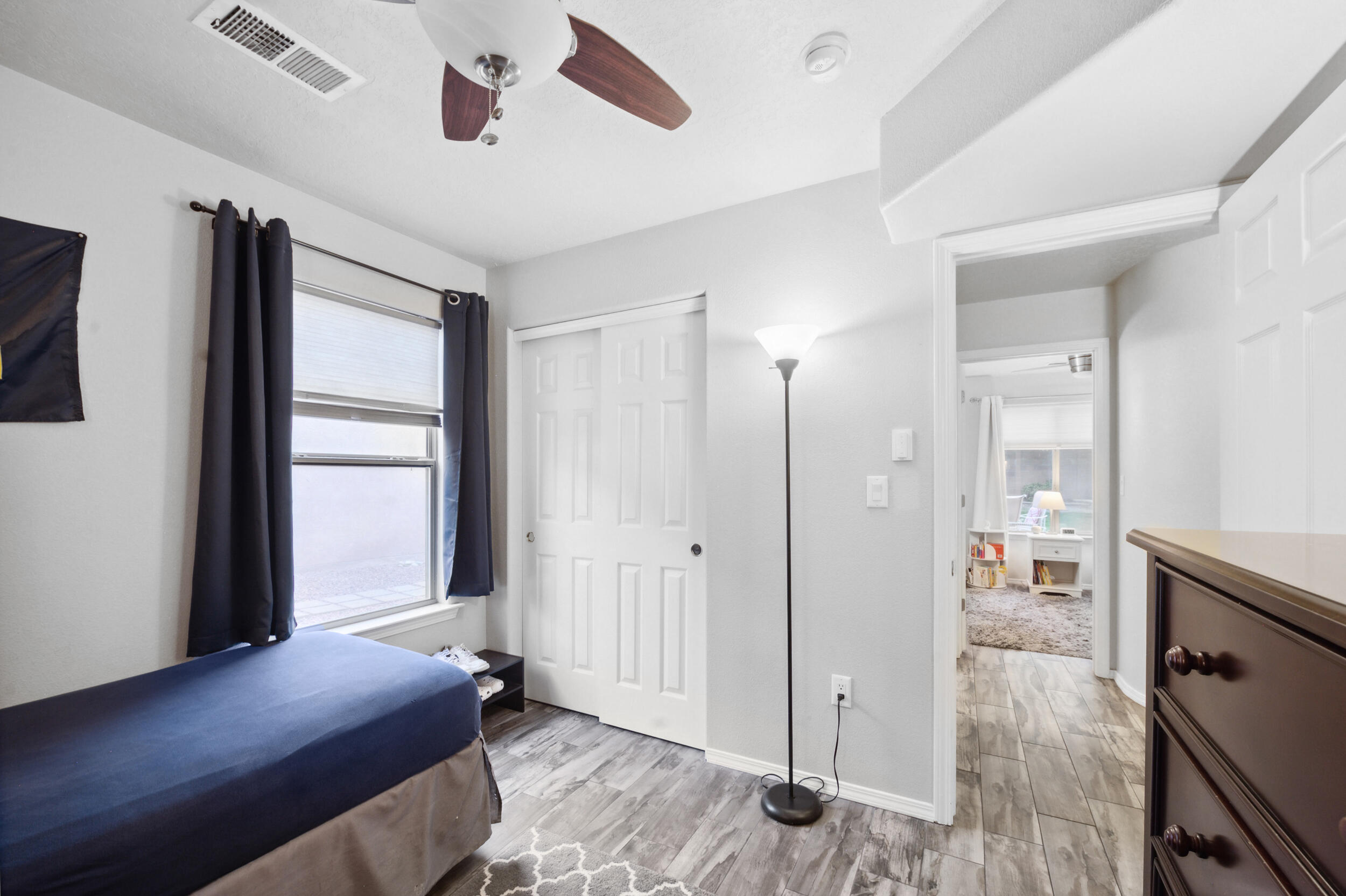 7719 Calle Paraiso NE