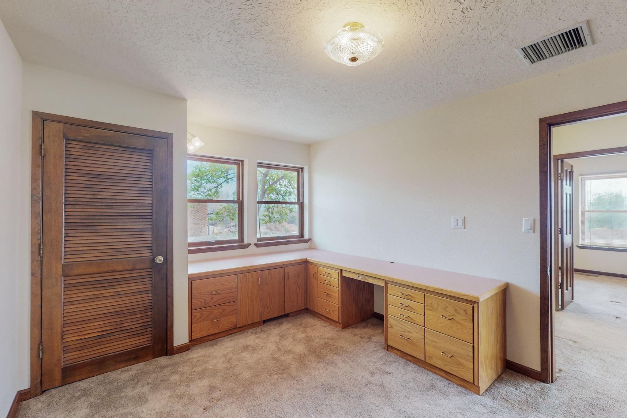 85 Tarpon Avenue SE