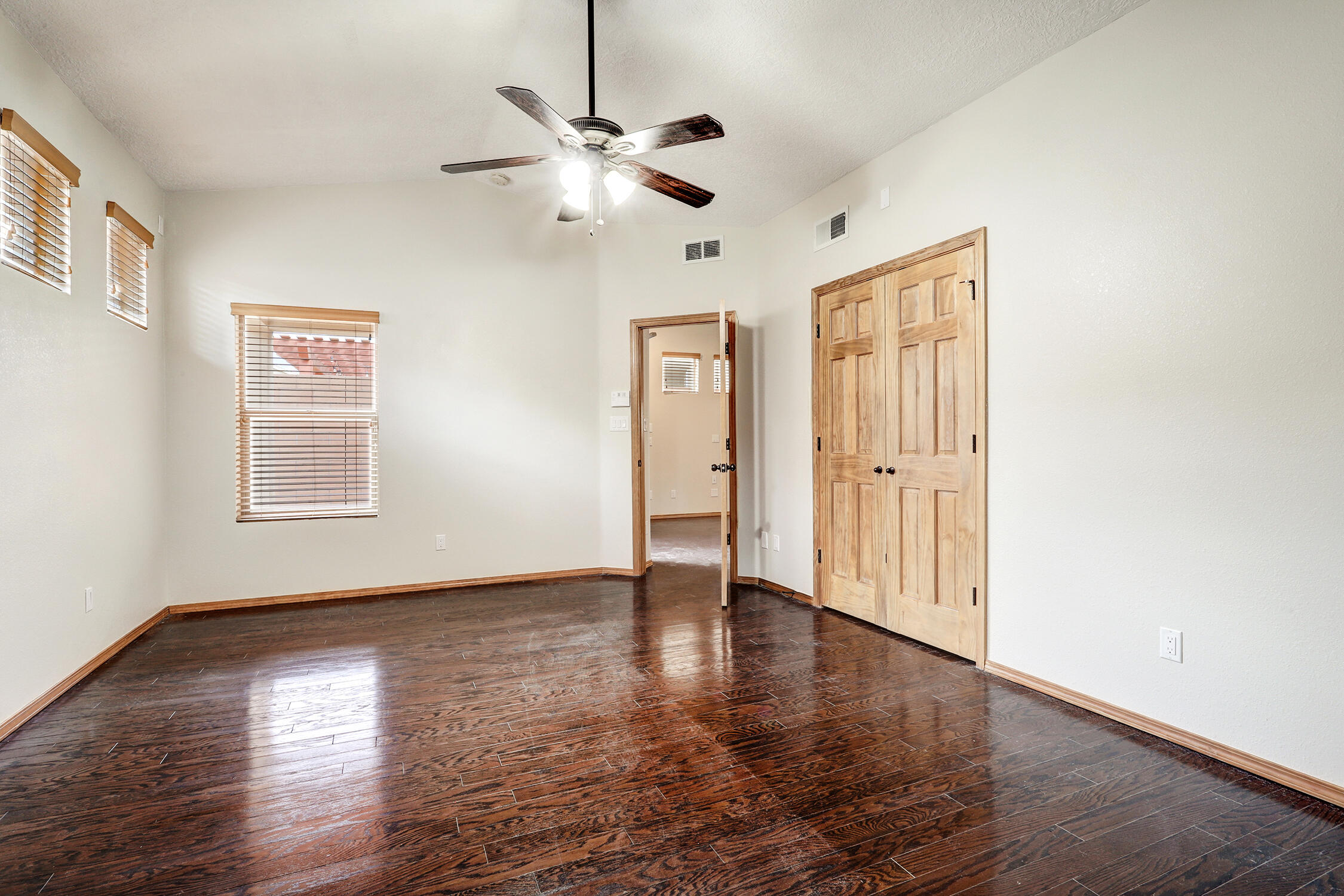 6505 Jazmin Place NW