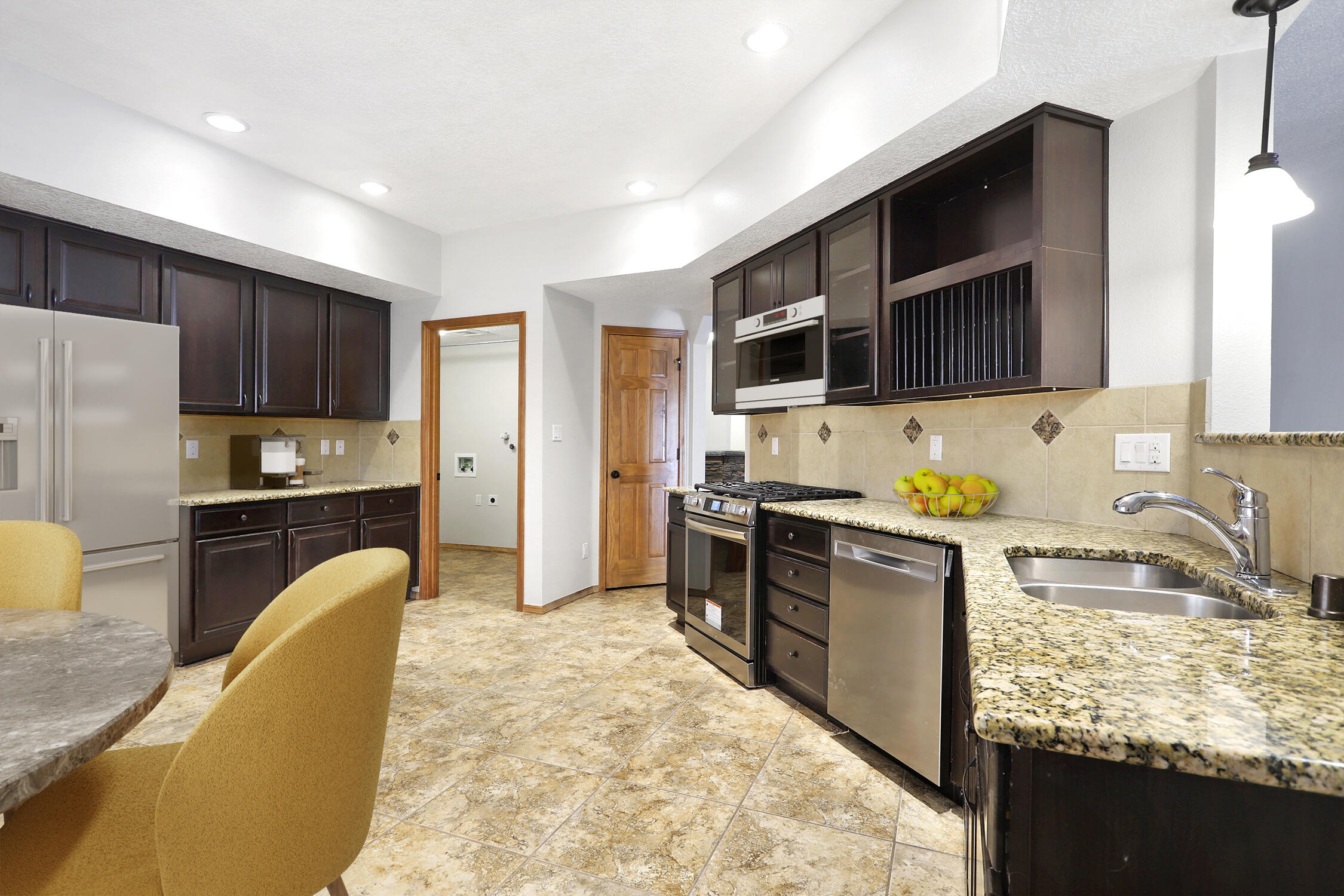 6505 Jazmin Place NW