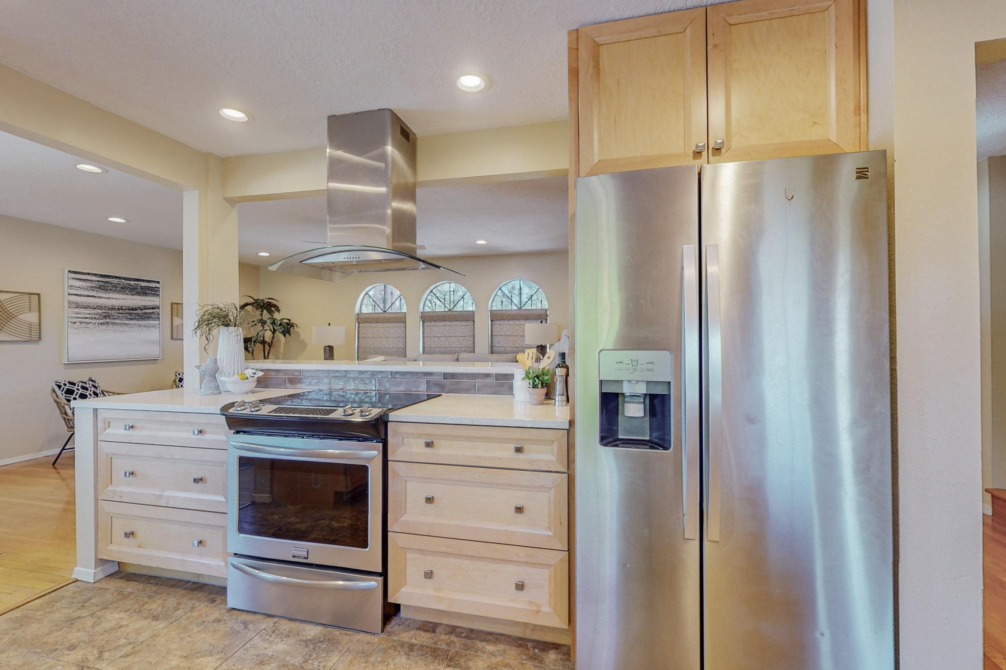 13012 Gray Hills Road NE