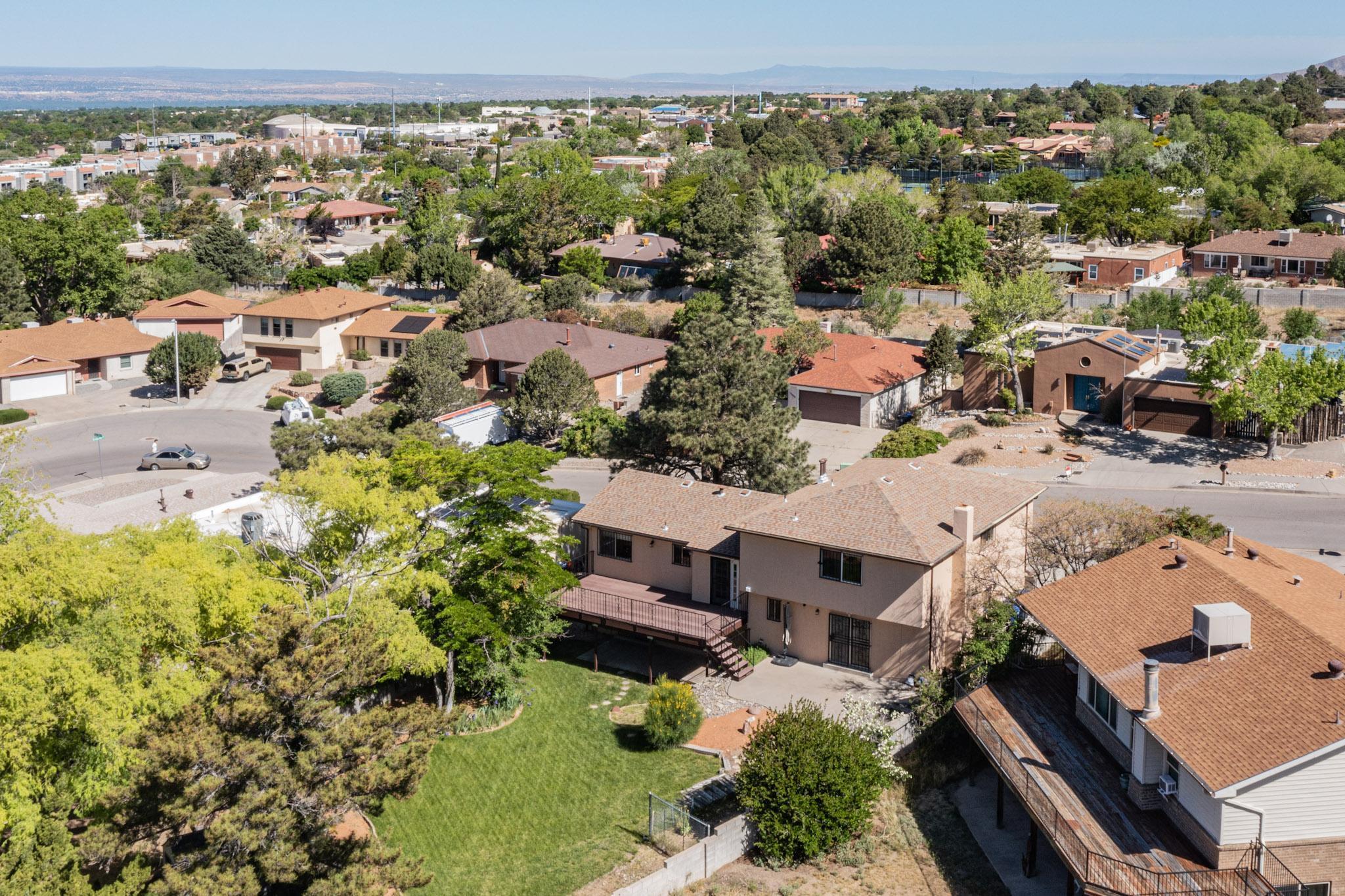 13012 Gray Hills Road NE