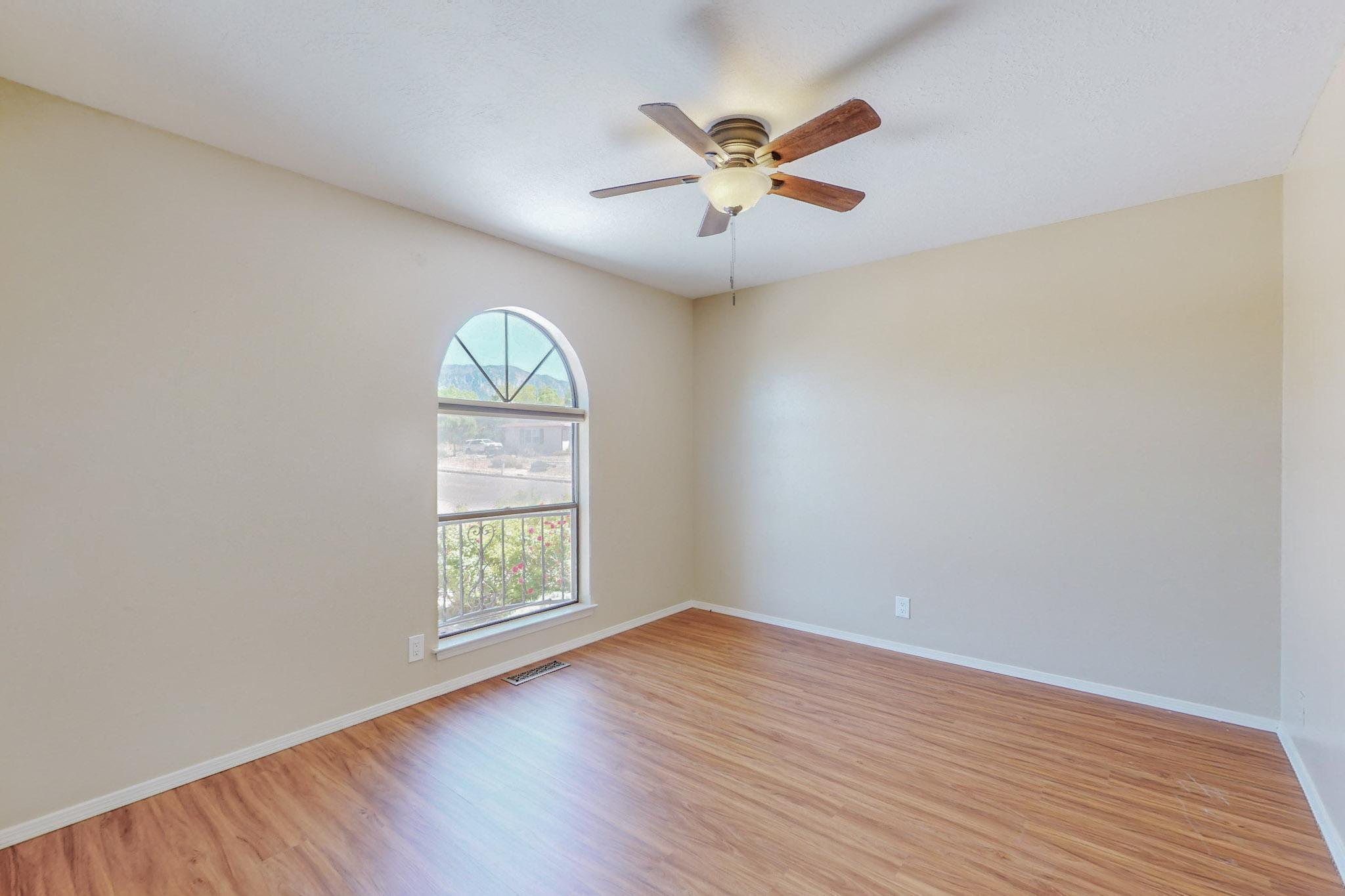 13012 Gray Hills Road NE