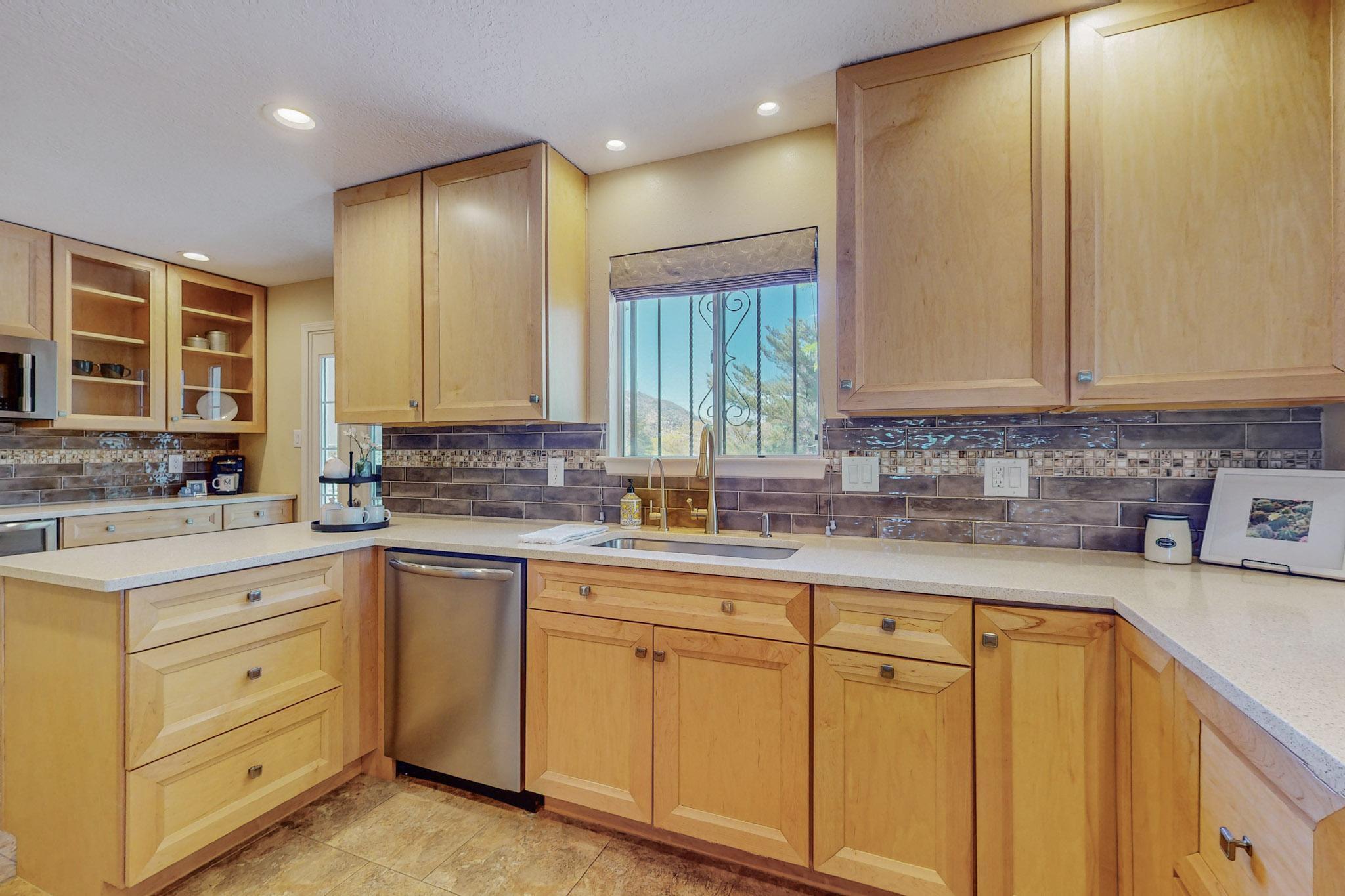 13012 Gray Hills Road NE