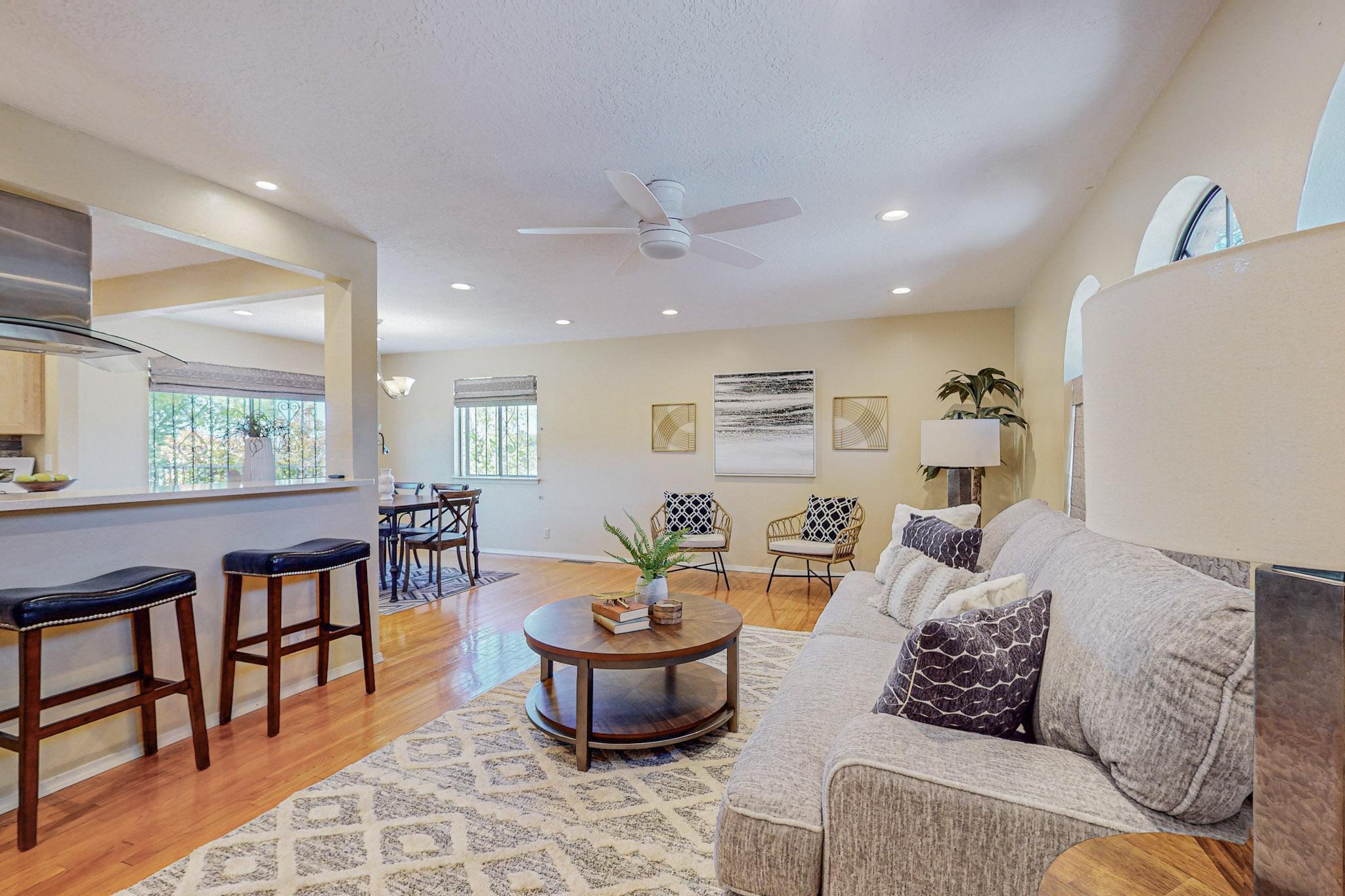 13012 Gray Hills Road NE