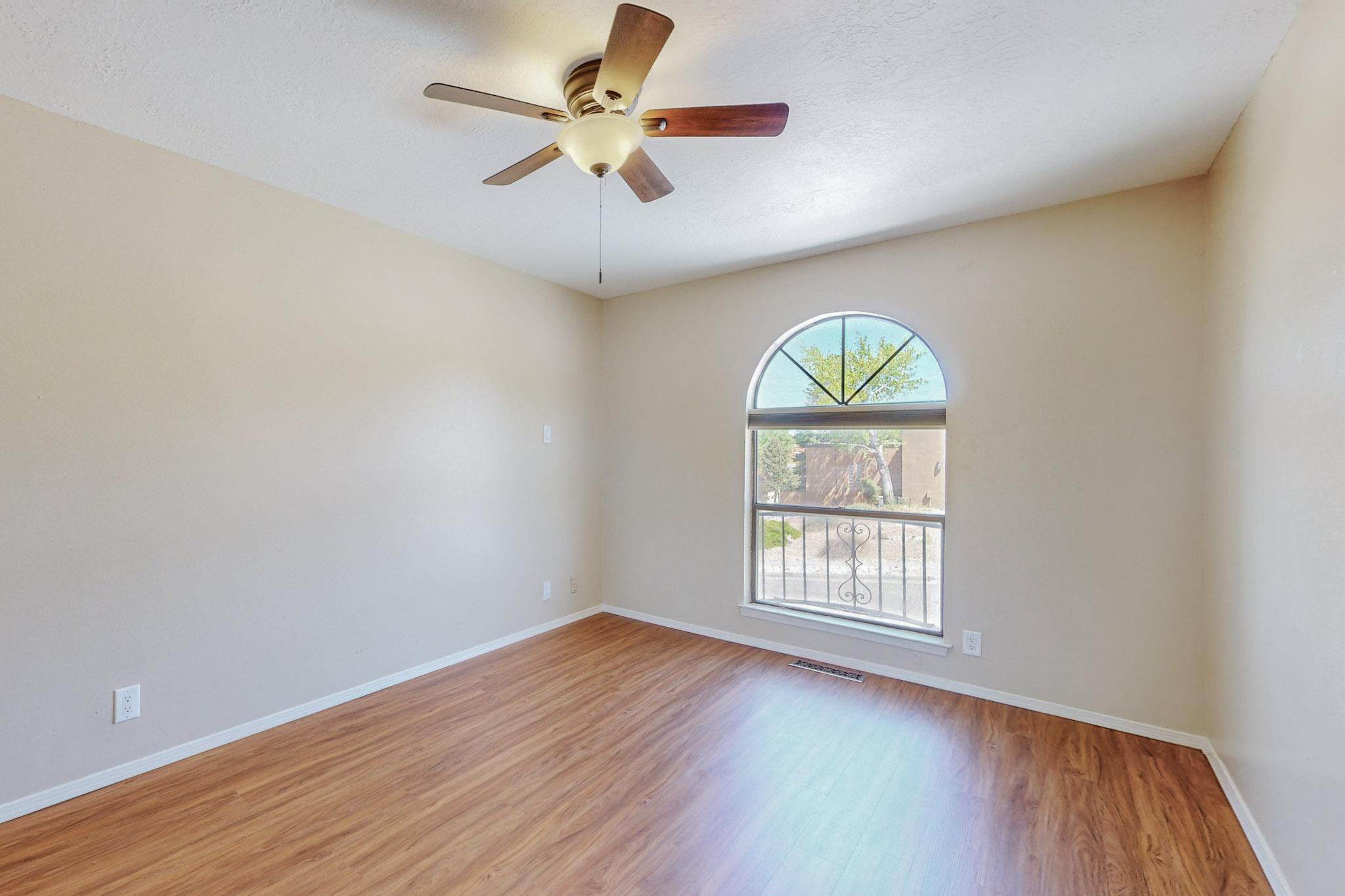 13012 Gray Hills Road NE