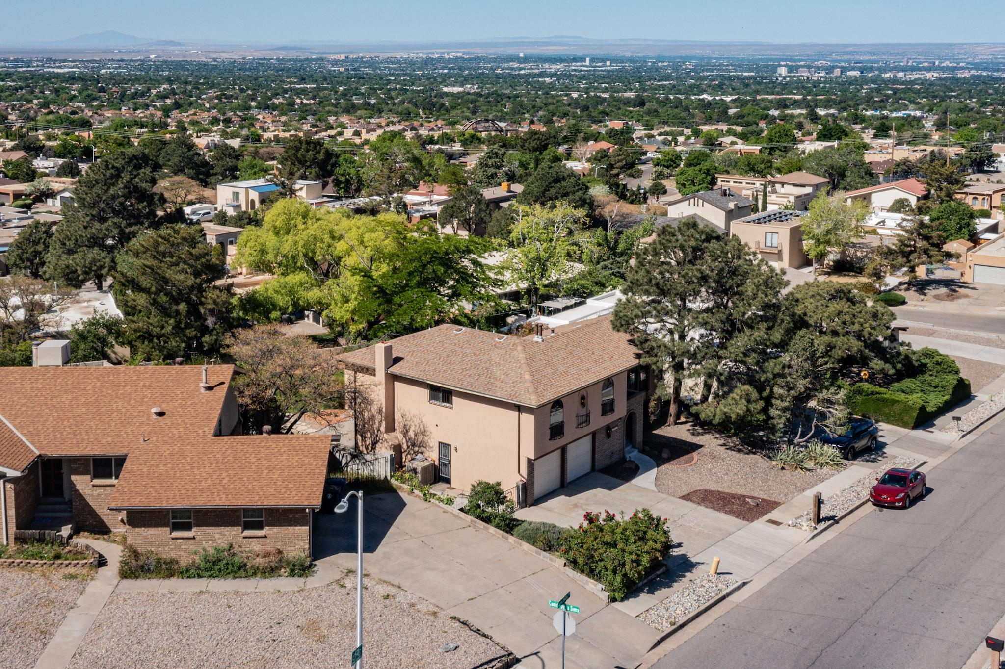 13012 Gray Hills Road NE