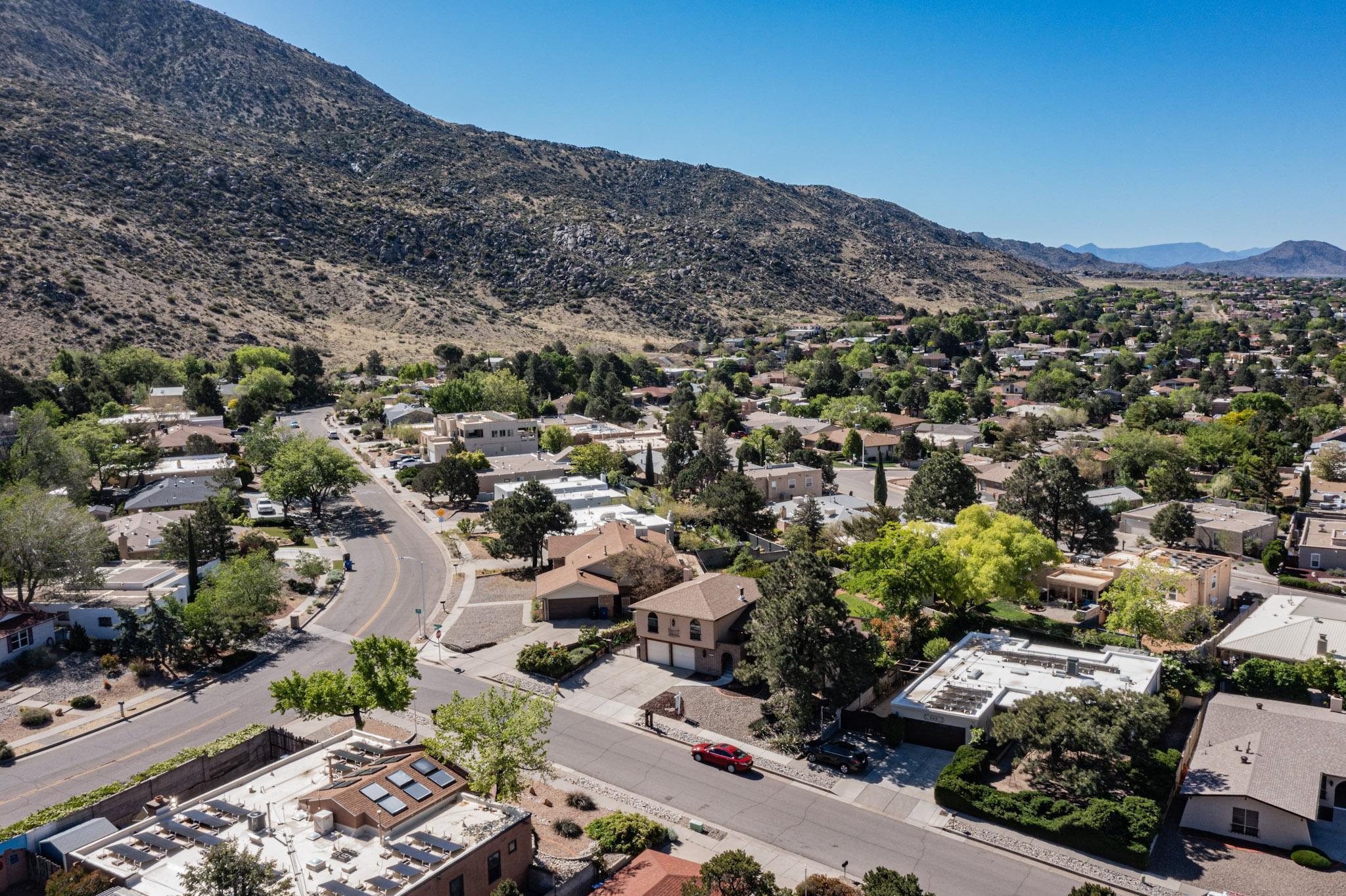 13012 Gray Hills Road NE