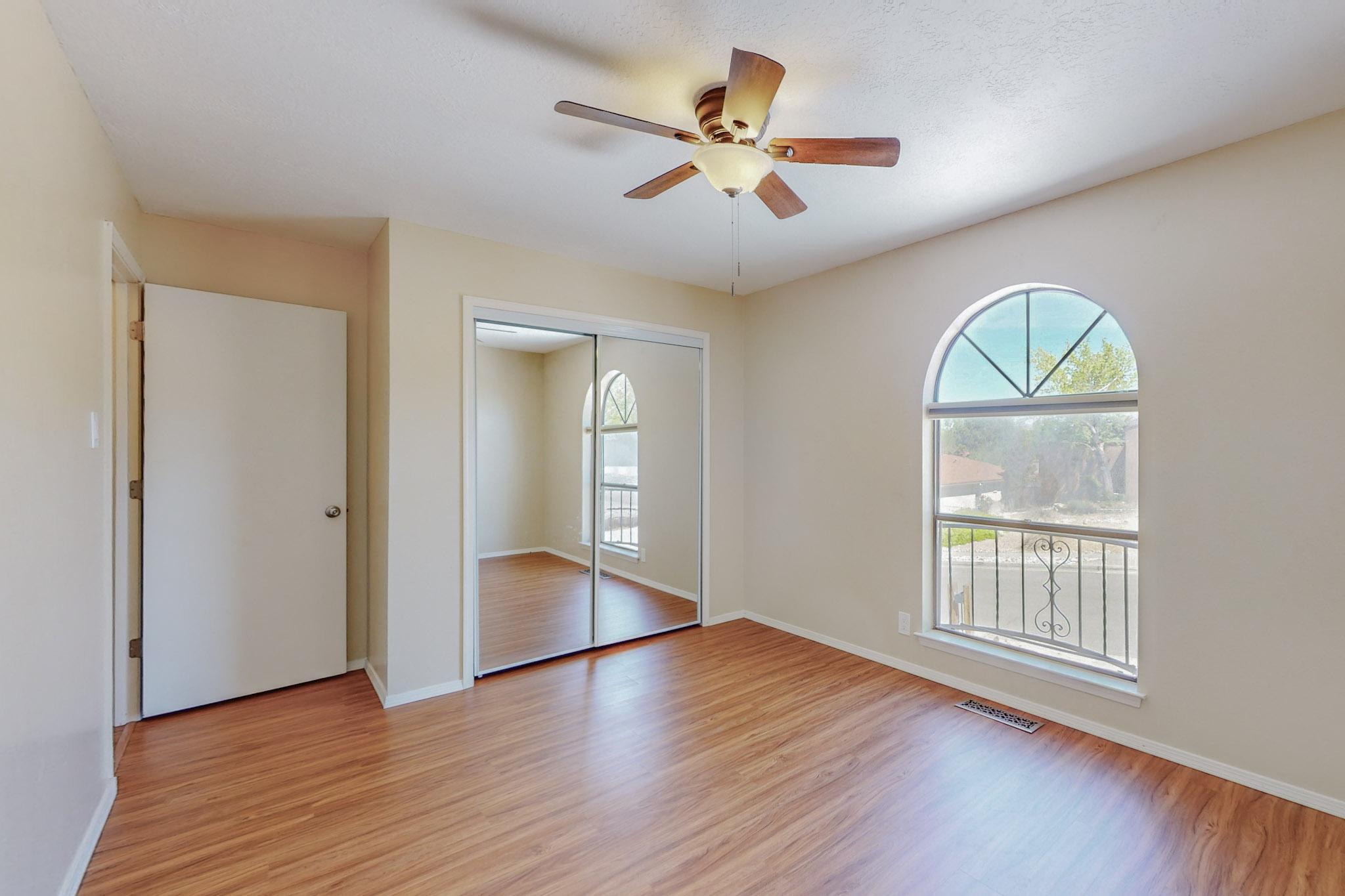 13012 Gray Hills Road NE