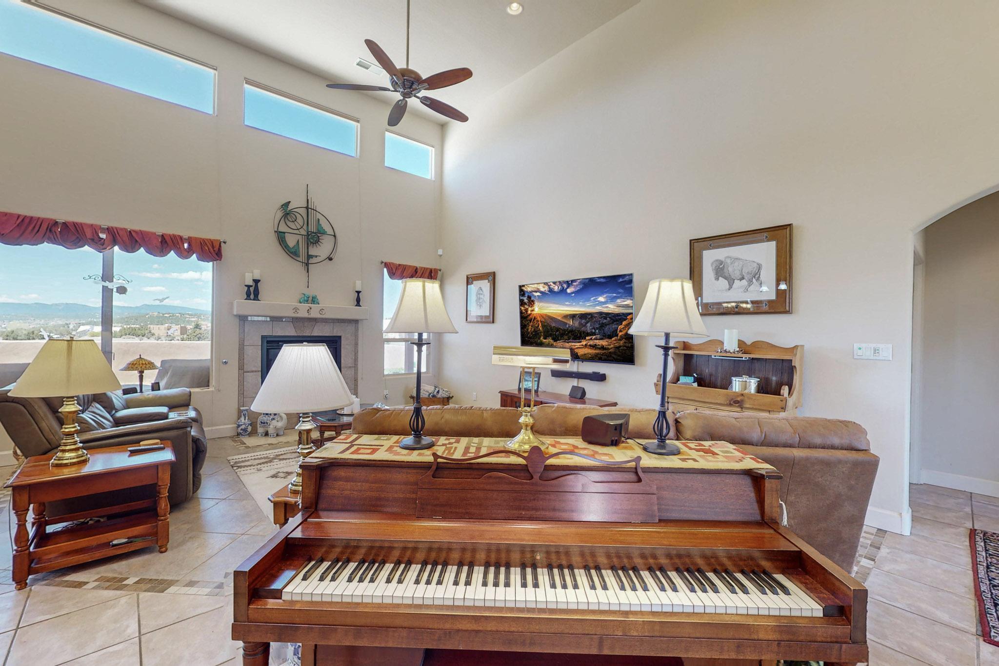 25 Cielo Estrellado Drive