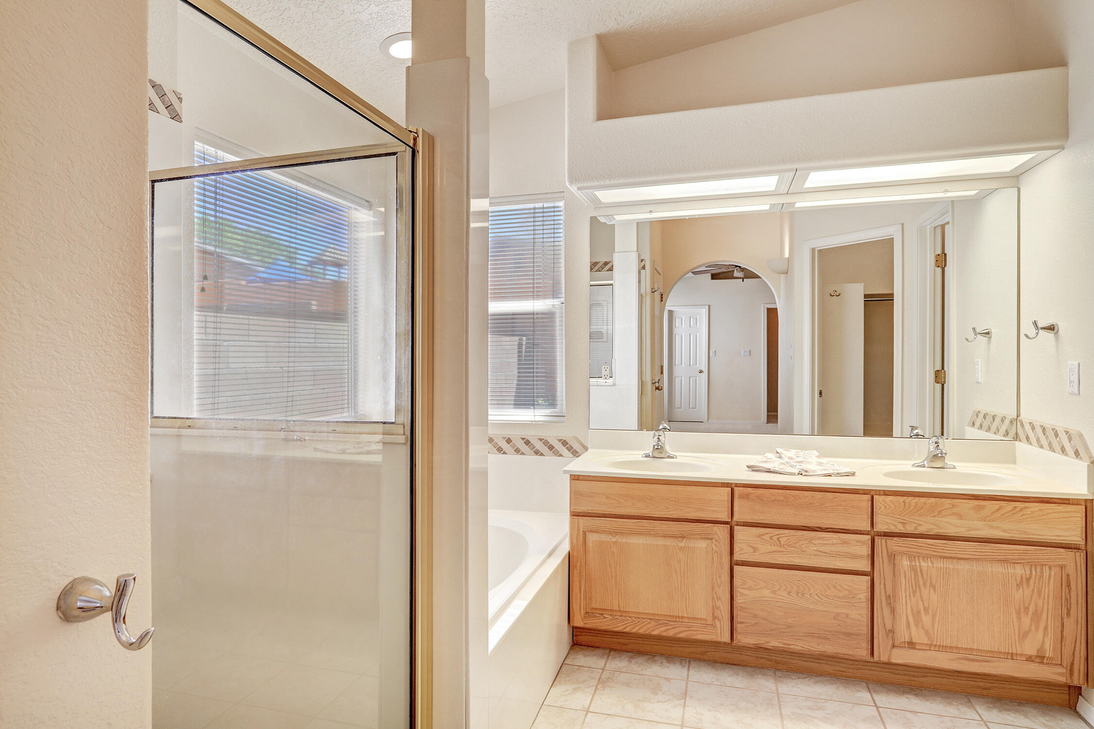 9216 Cactus Trail Road NW