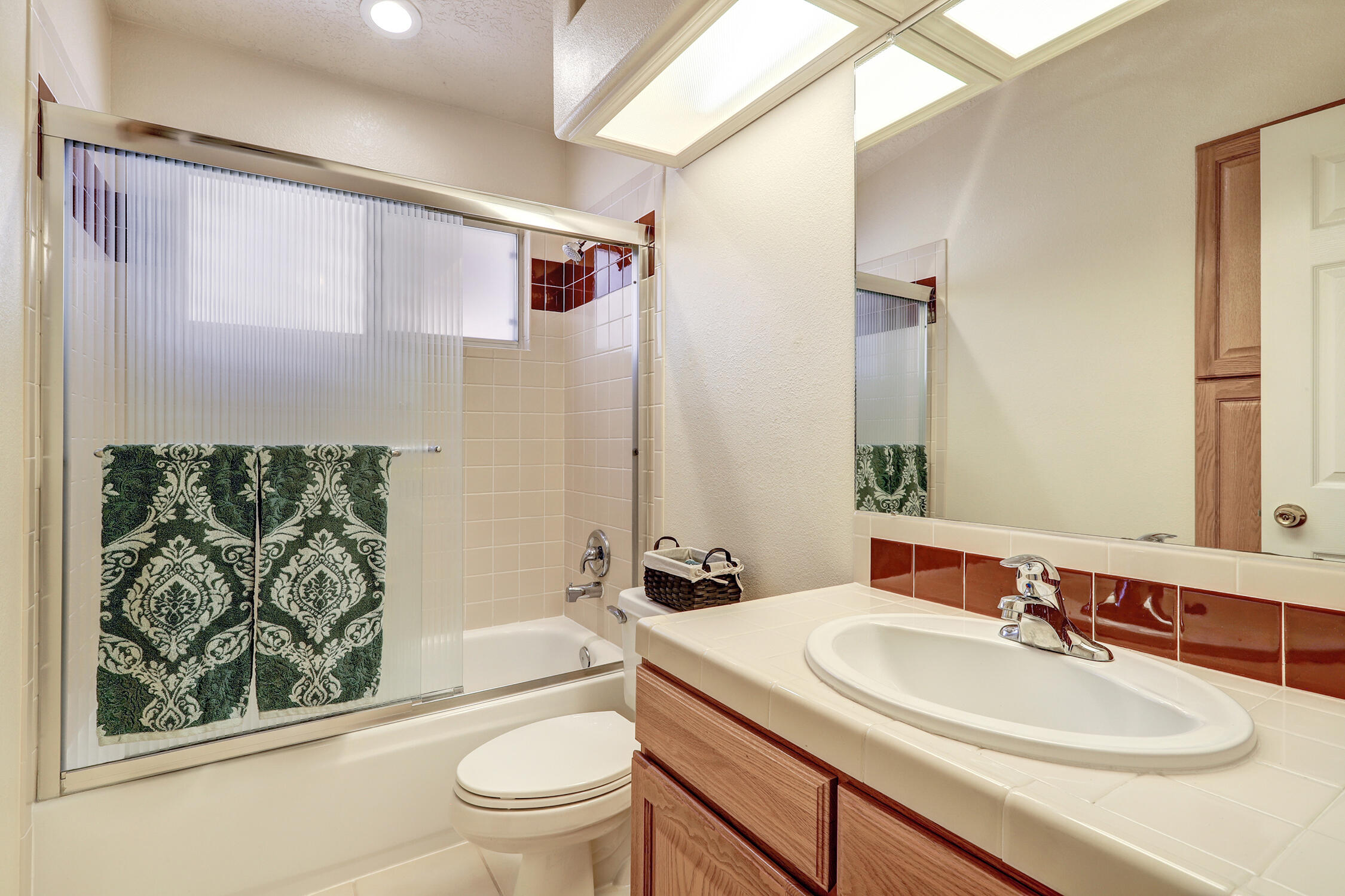 9216 Cactus Trail Road NW