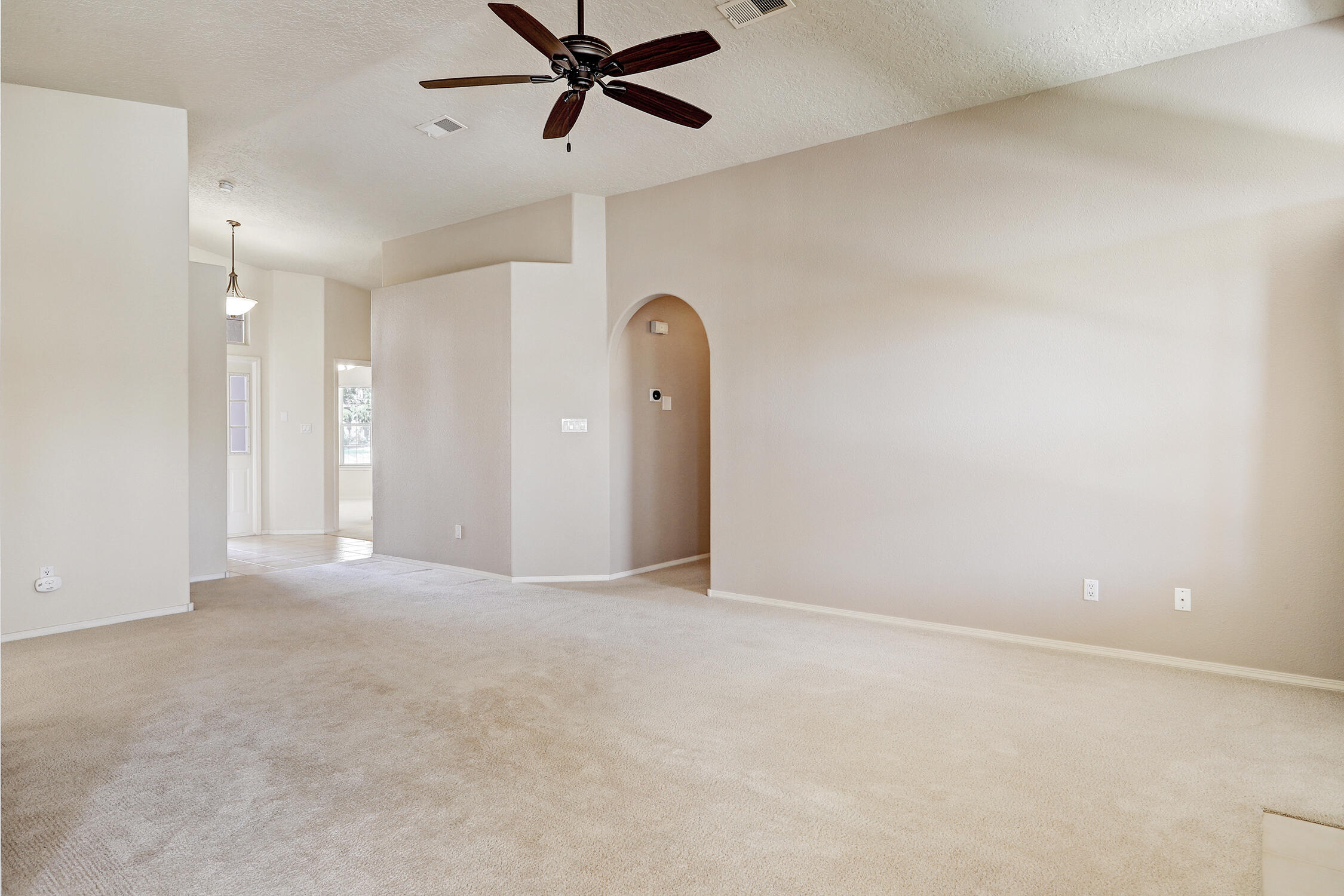 9216 Cactus Trail Road NW