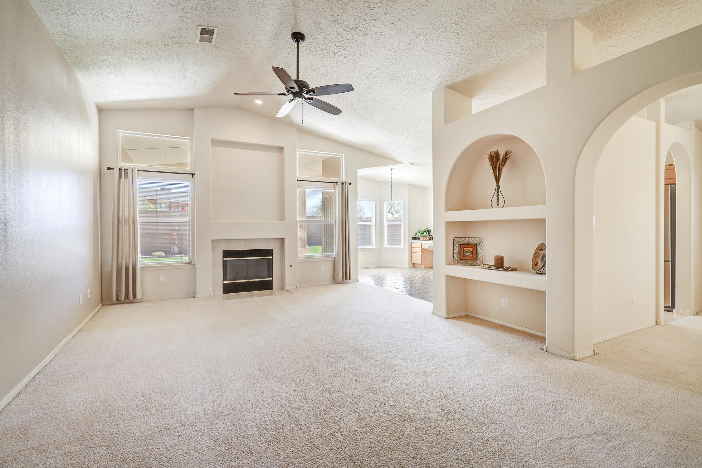 9216 Cactus Trail Road NW