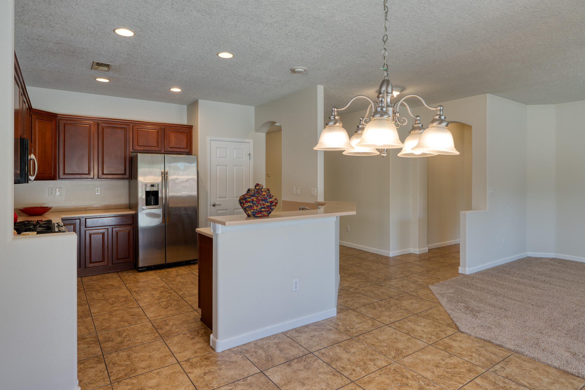 3520 North Pole Loop NE