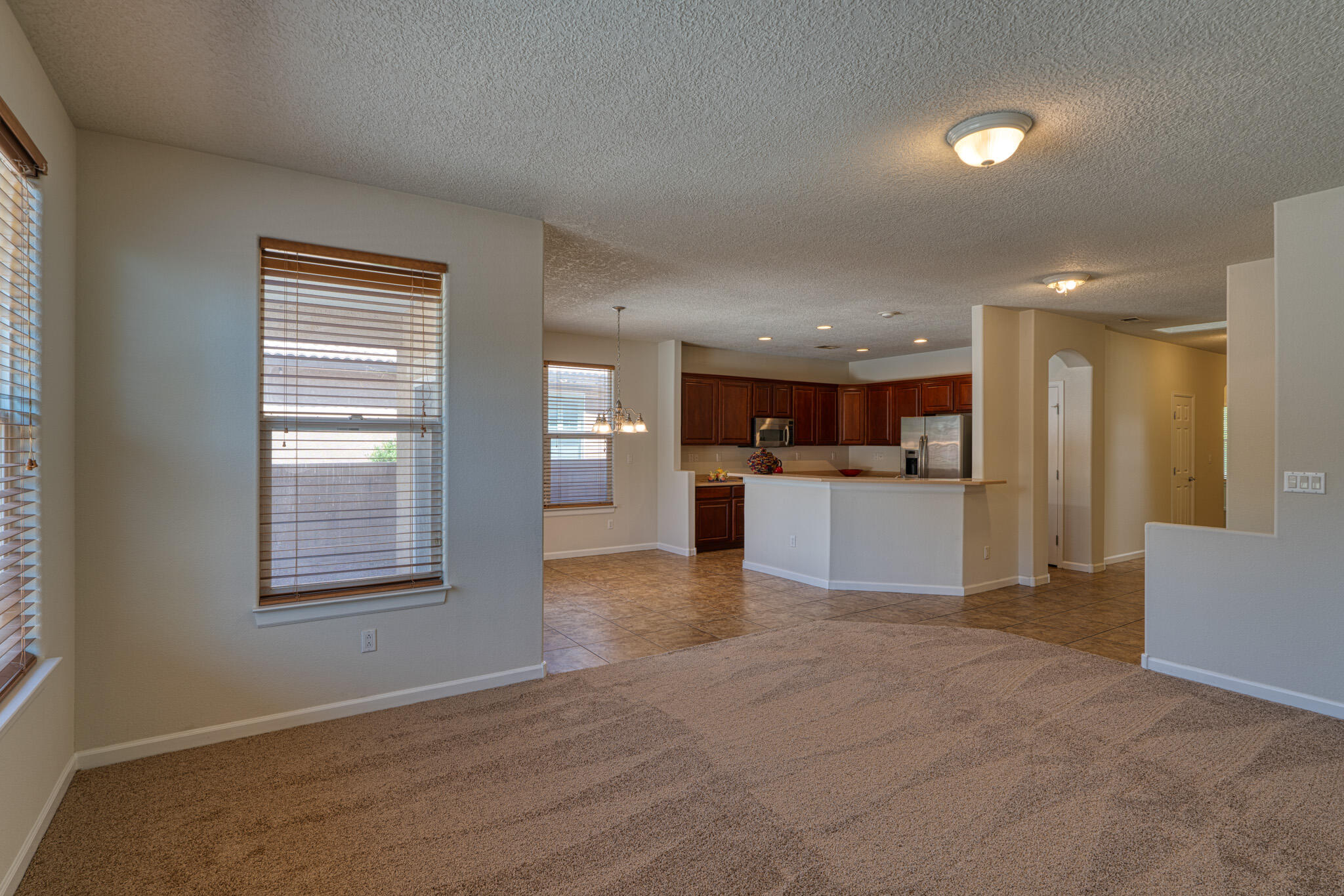 3520 North Pole Loop NE