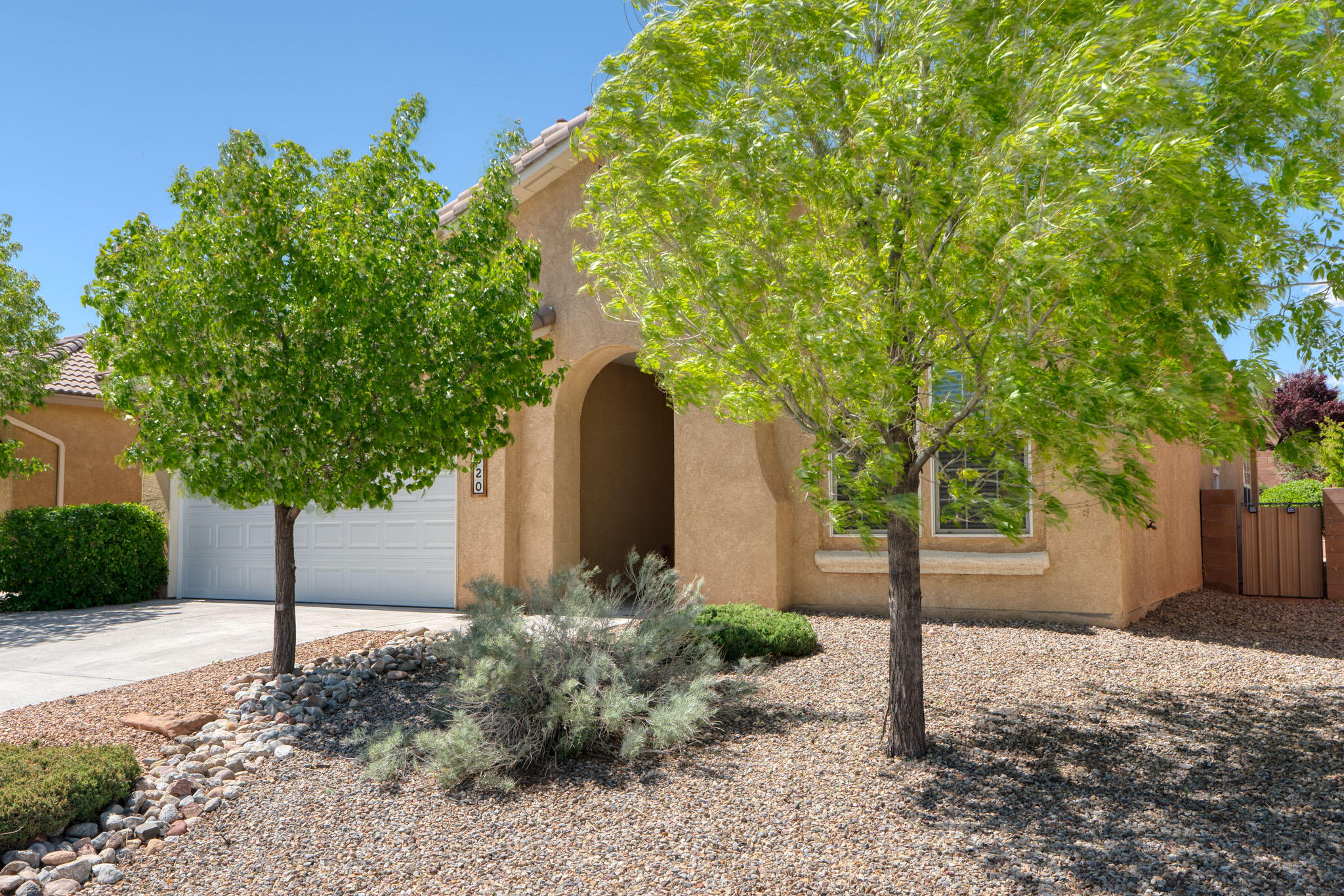 3520 North Pole Loop NE