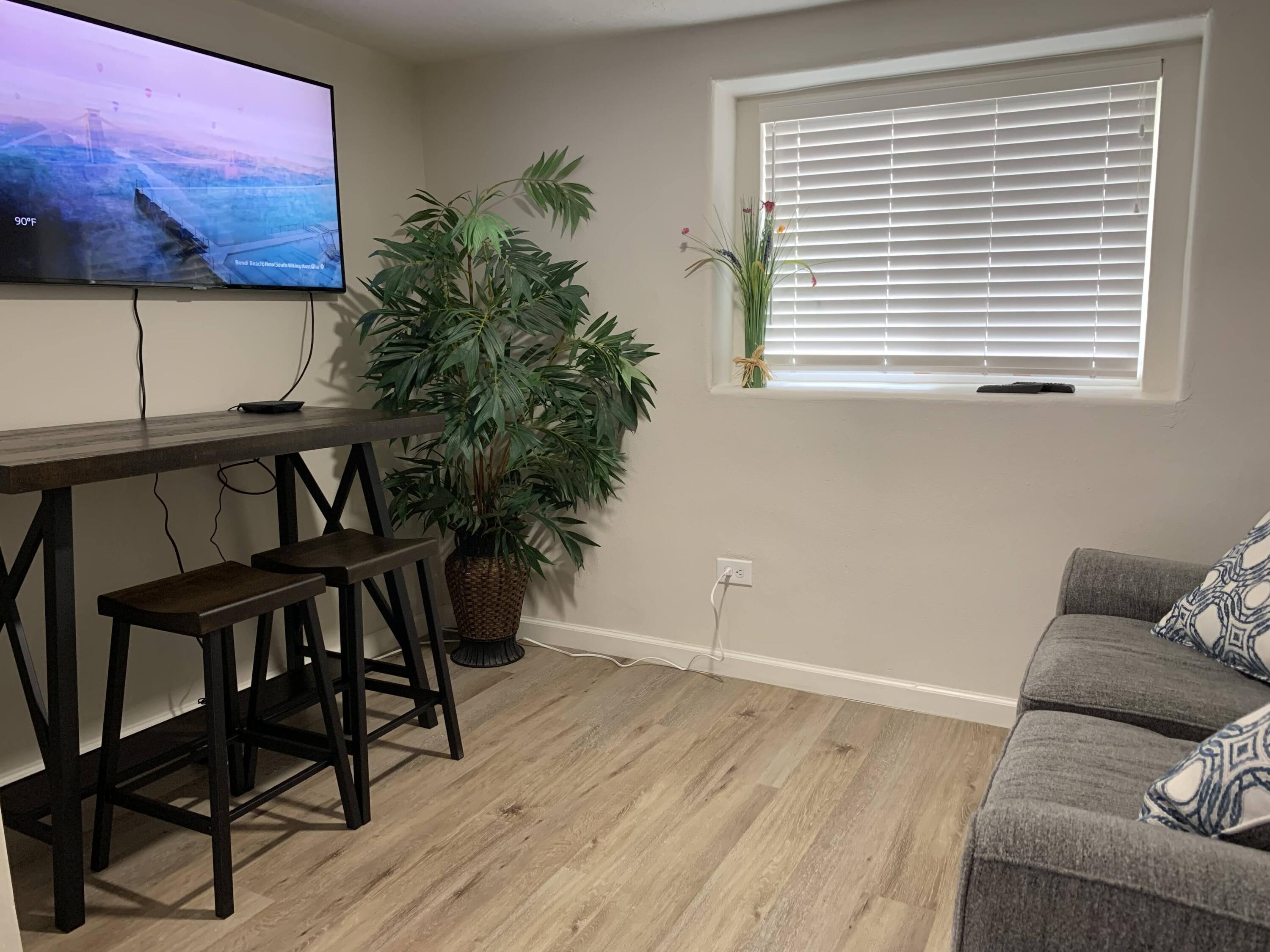 320 Cornell Drive SE